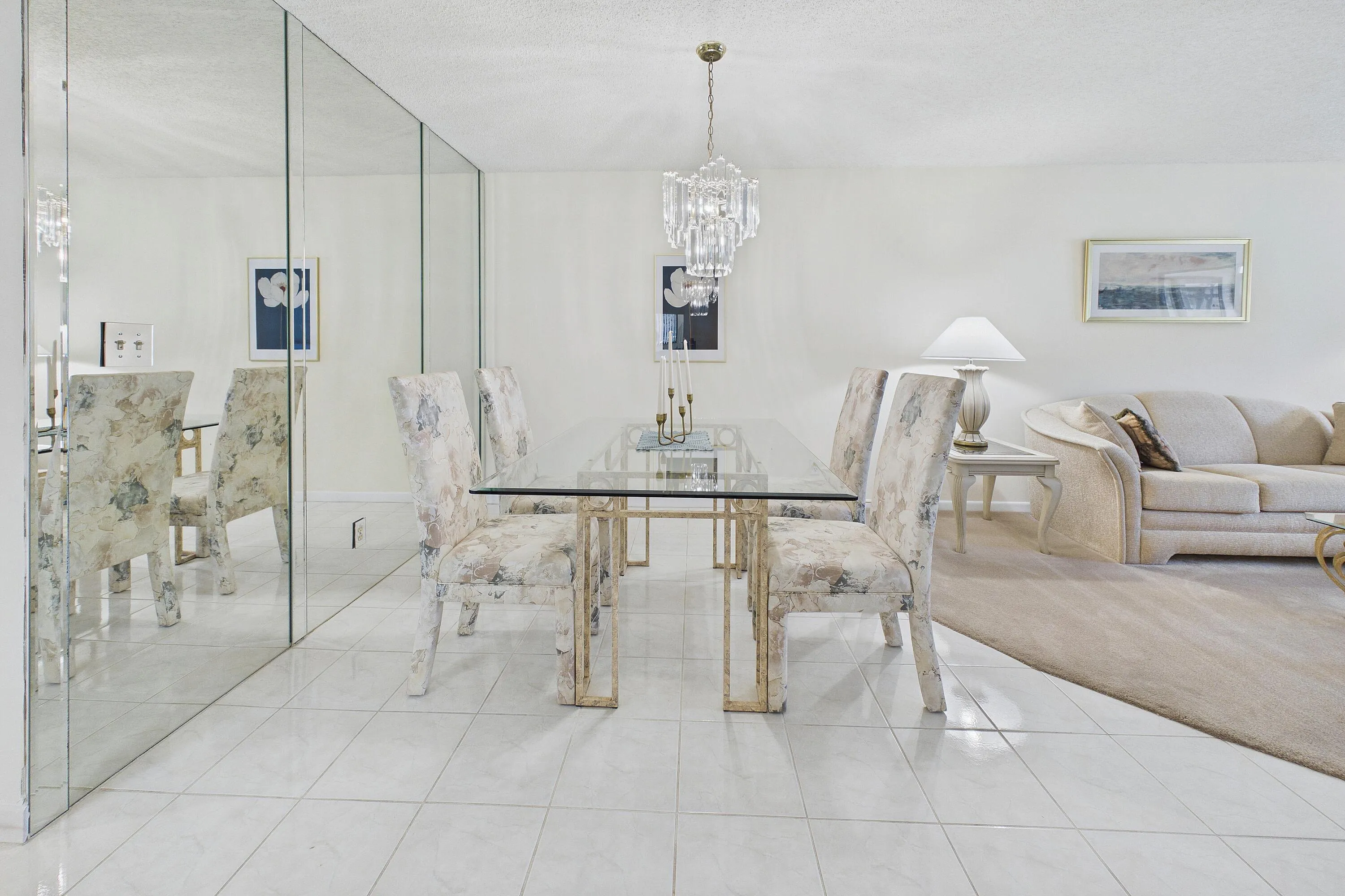 Dining 2