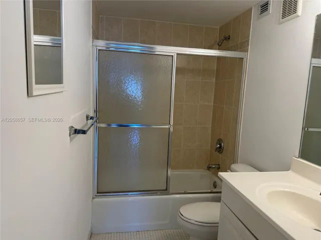 2nd Bathroom
