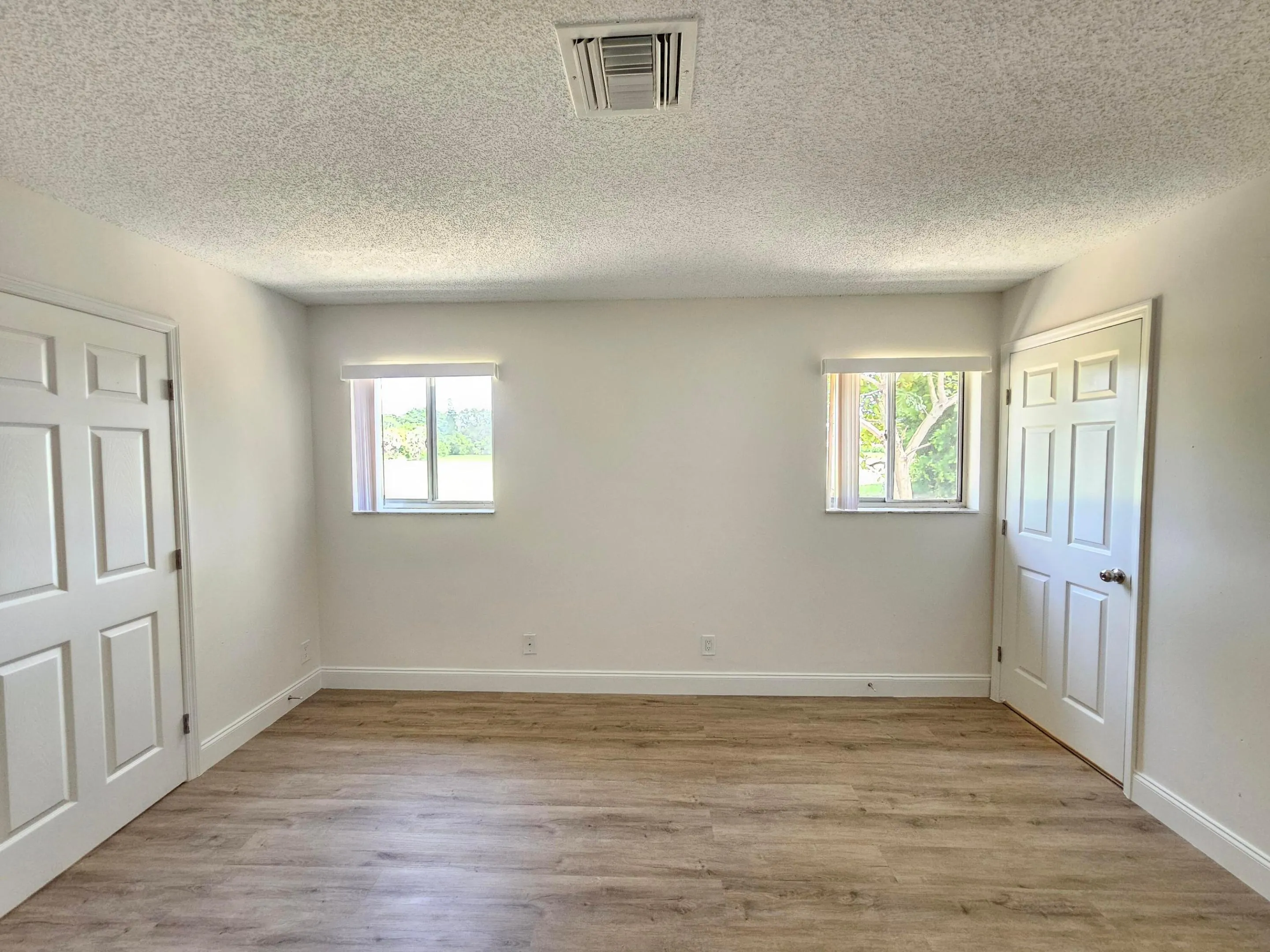 Bedroom 1 (3)
