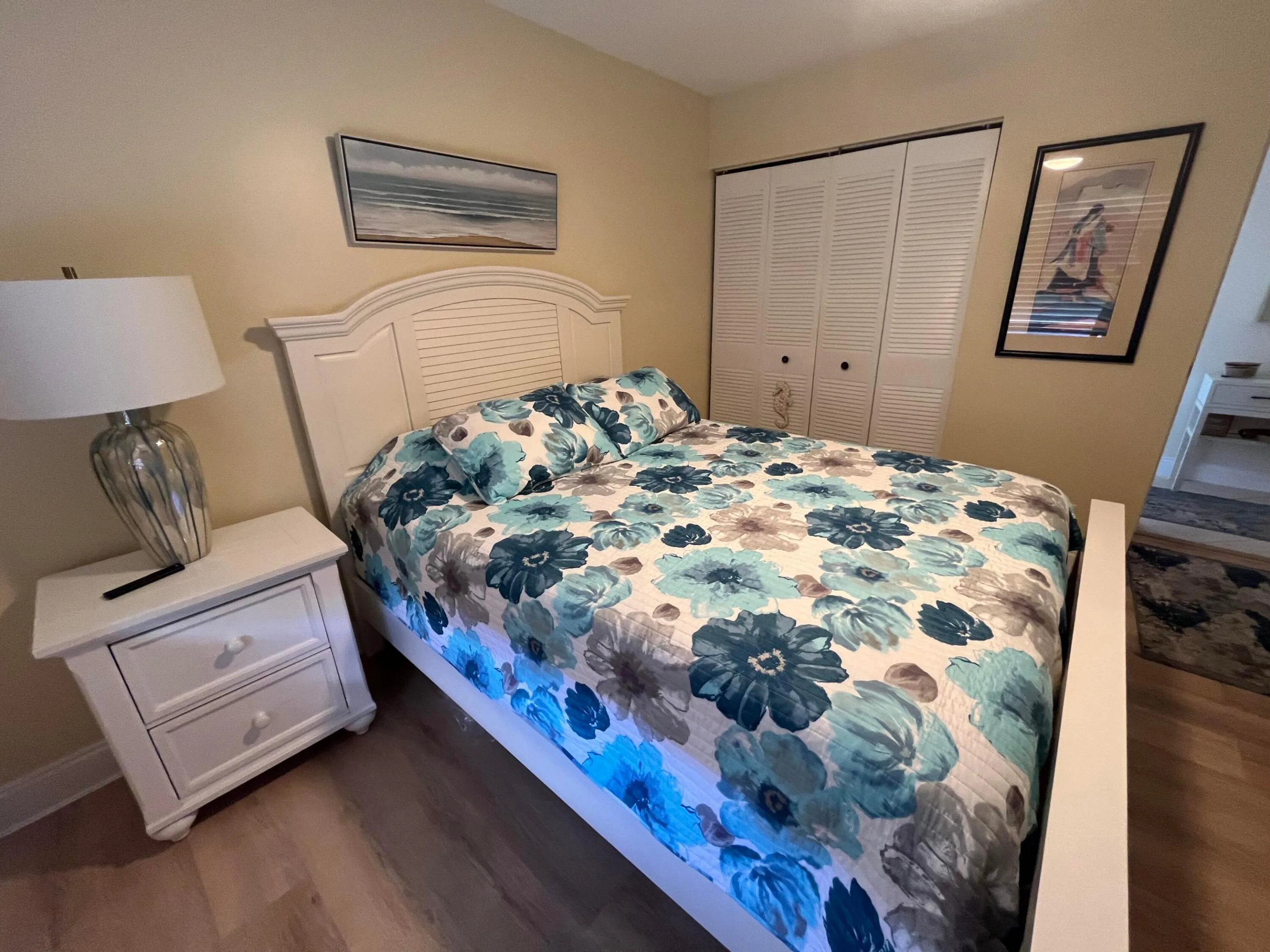 guest/2nd bedroom