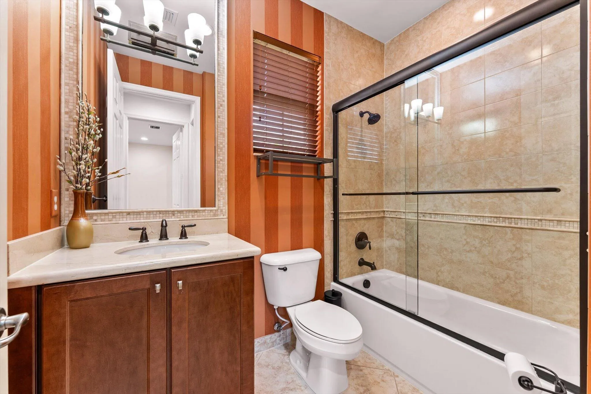 upstairs hallway bath