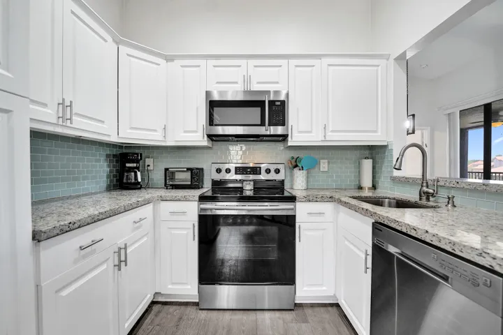 Well equipped kitchen