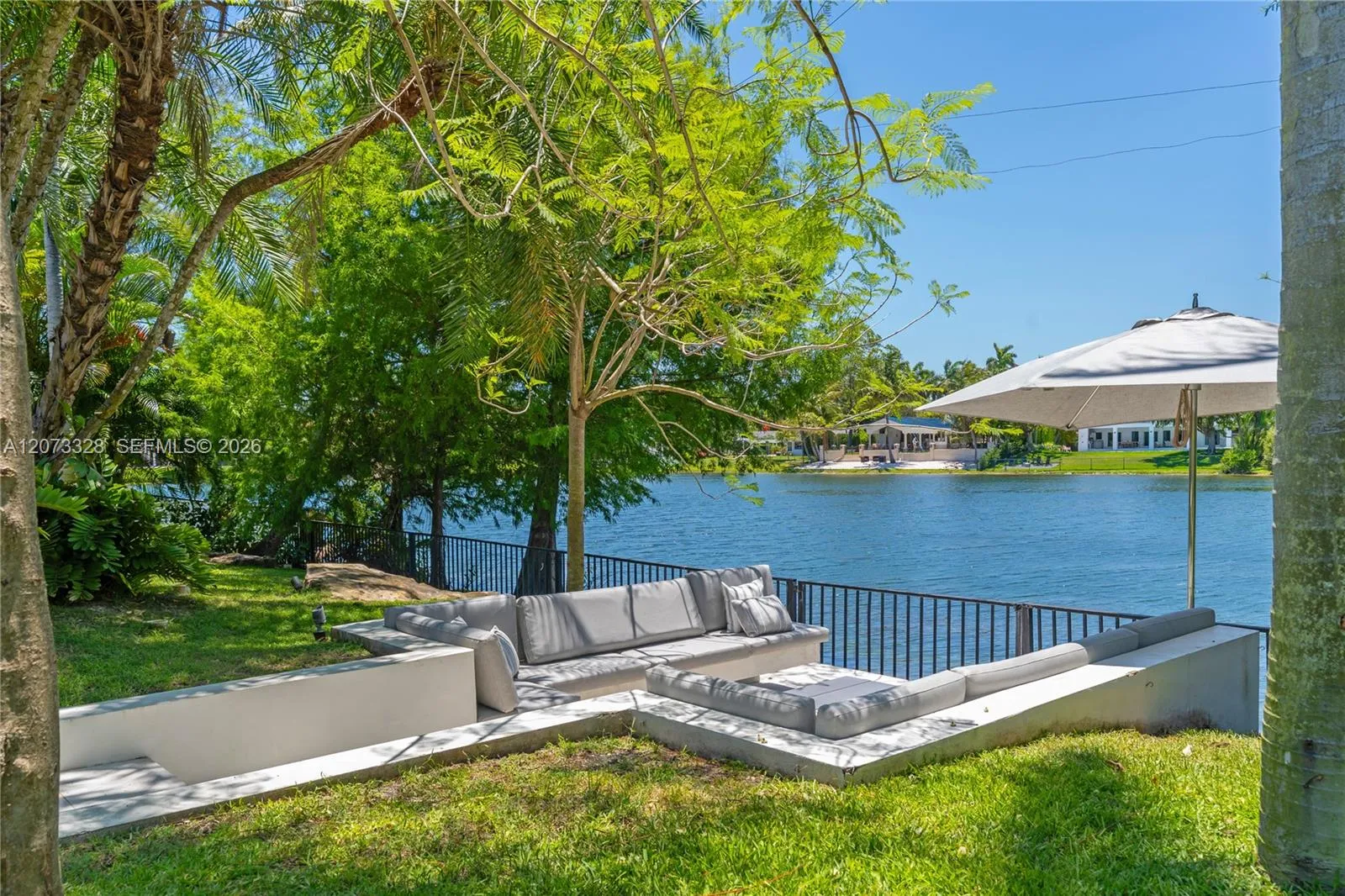Property photo 38