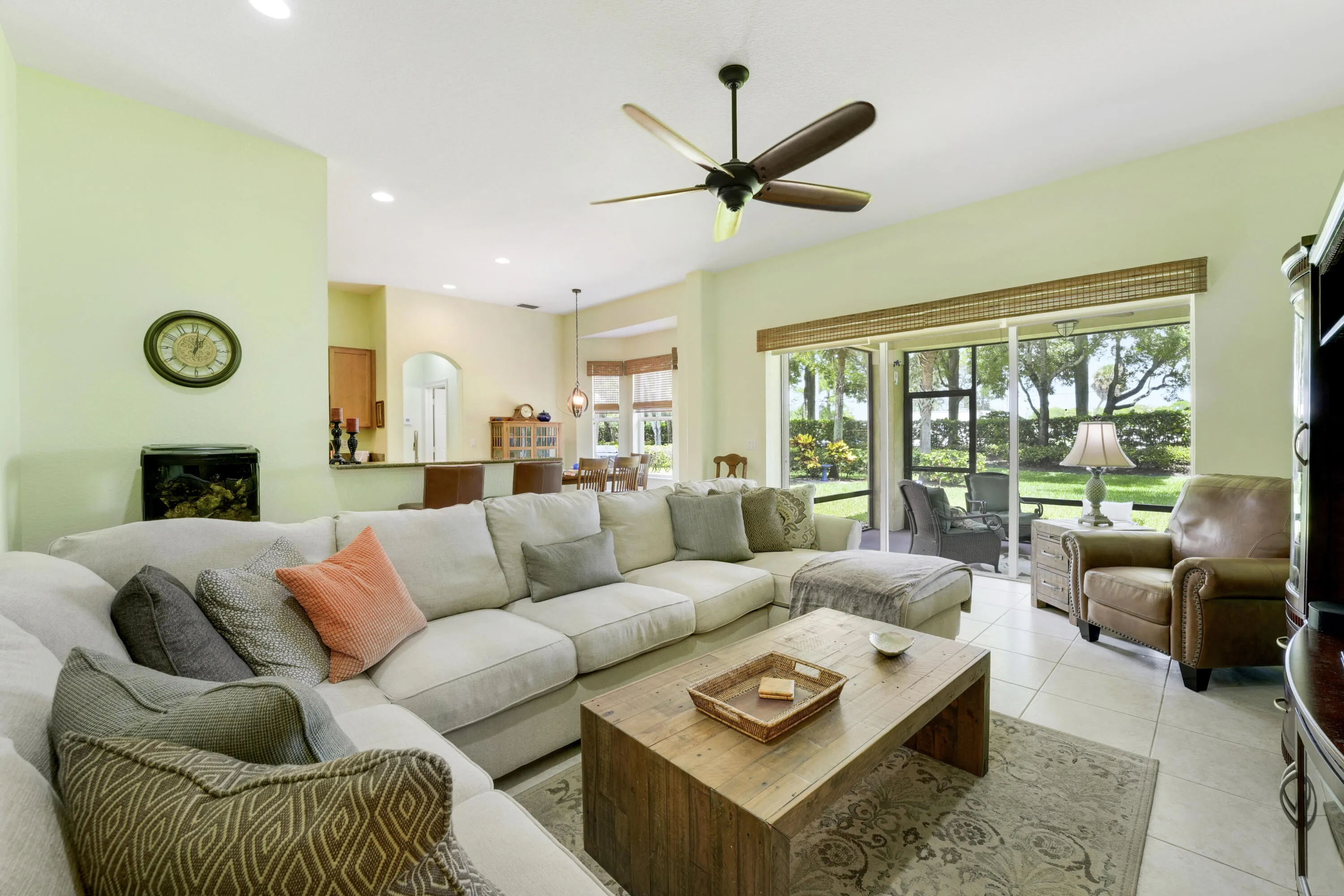 Bright & Inviting Great Room