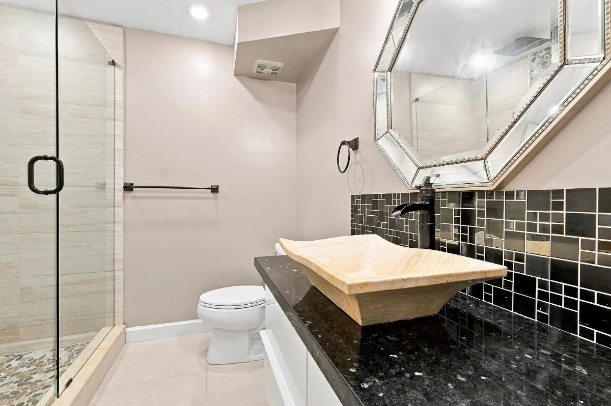 Bathroom #2