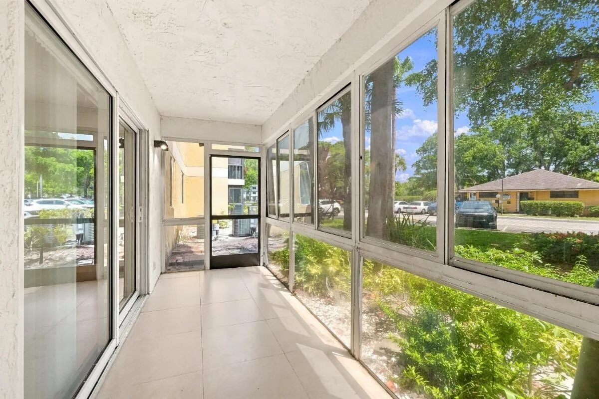 Screened in patio