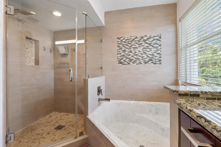Spa Show and Tub