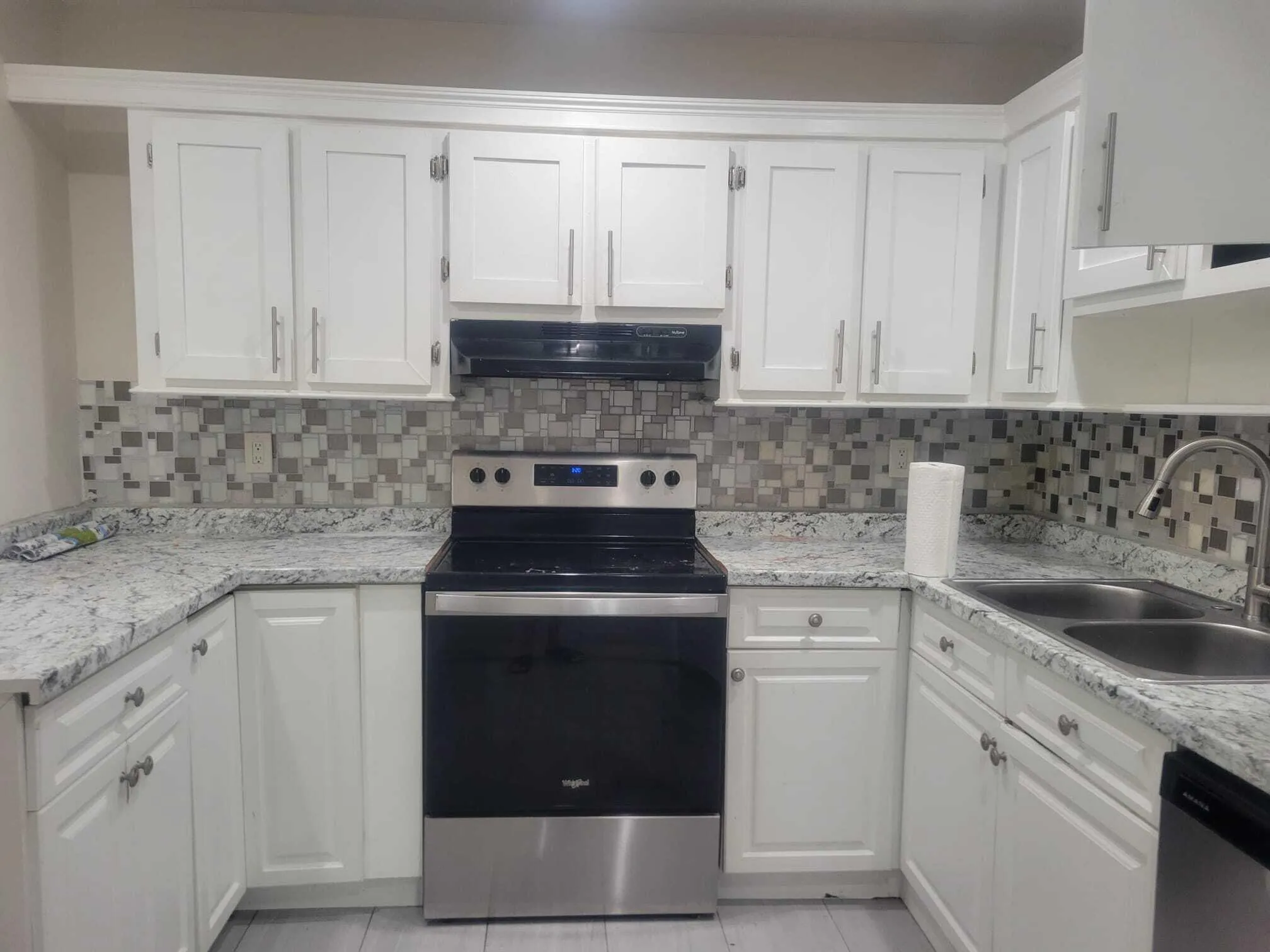 Kitchen 6