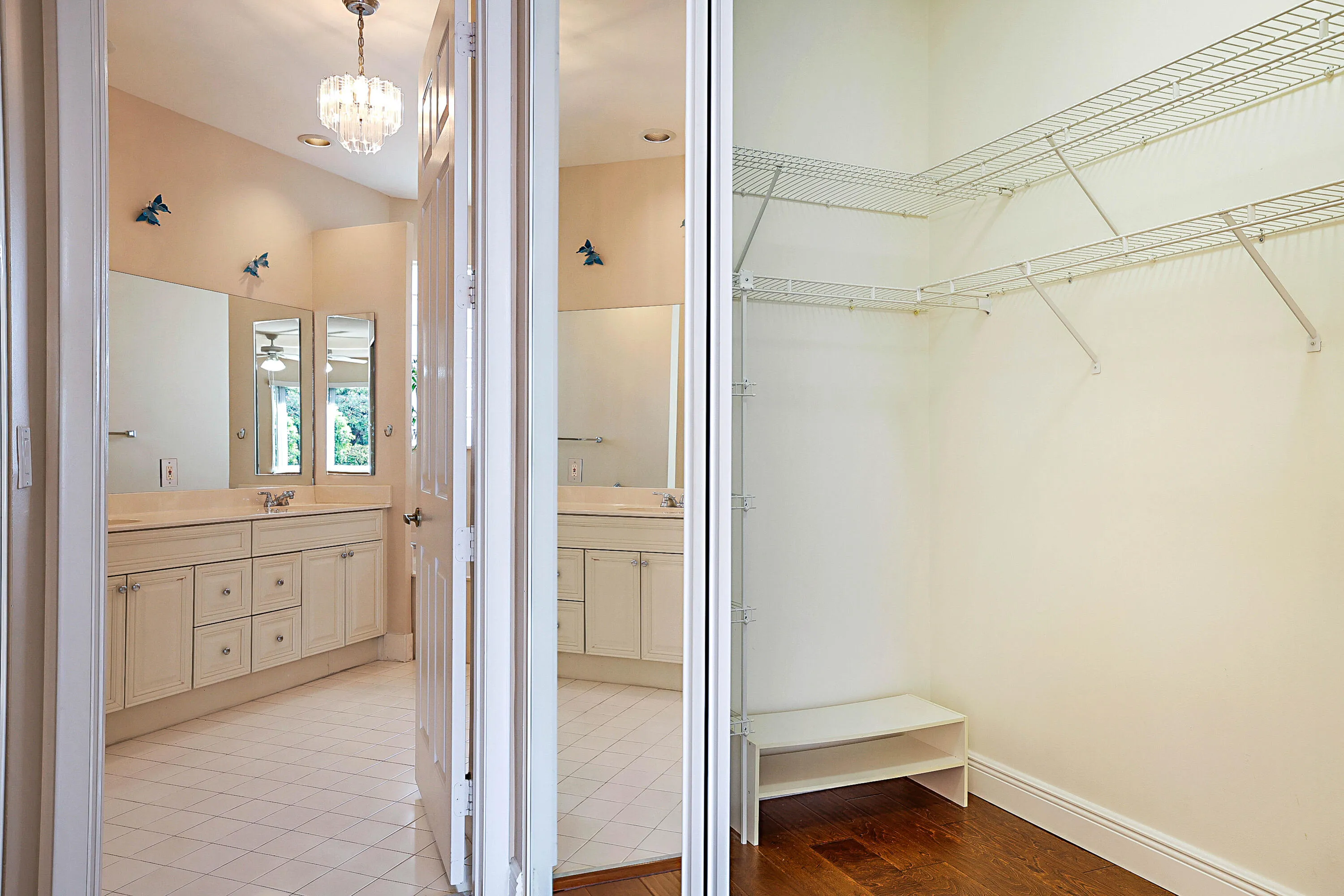 MBR Walk-in Closet