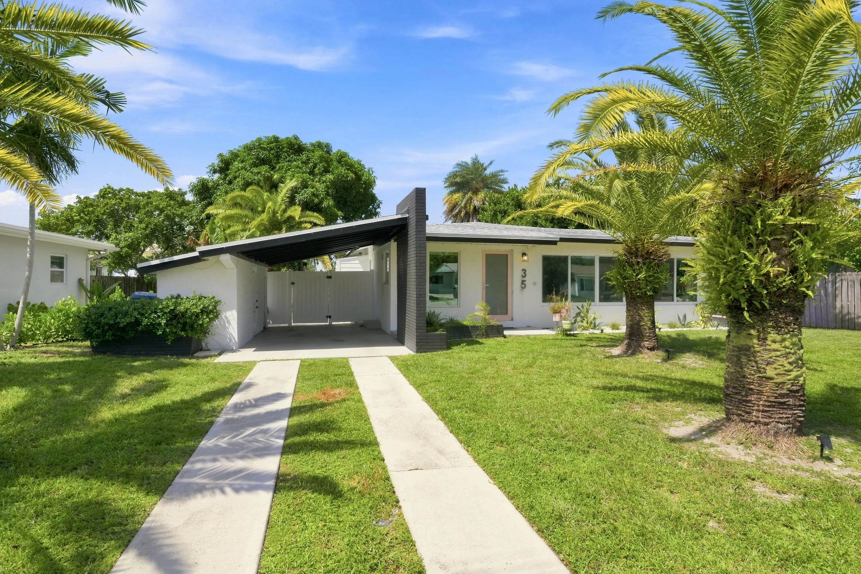 Front with carport