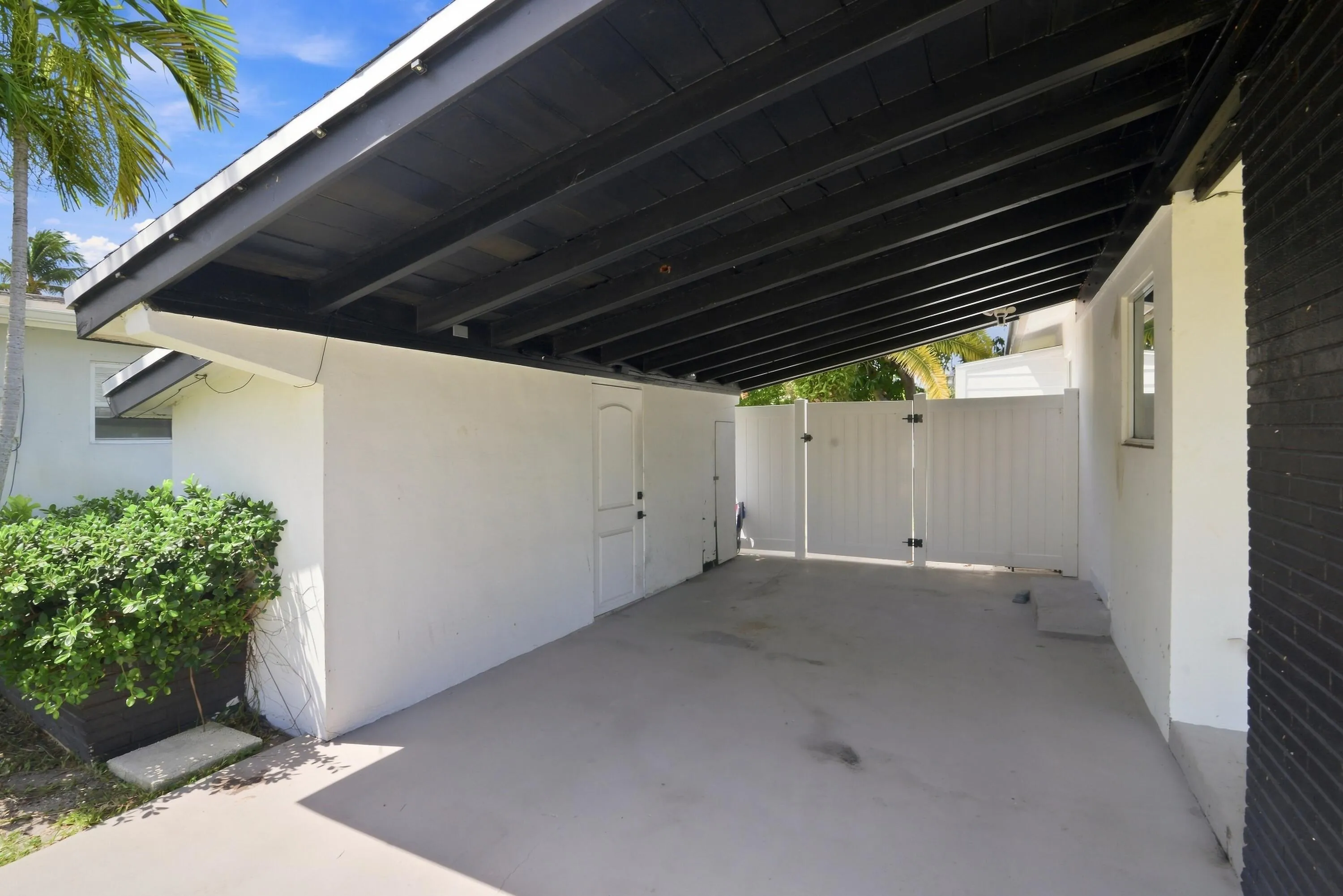 Carport