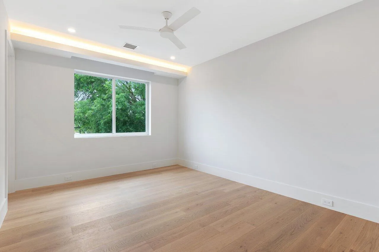 Property photo 86