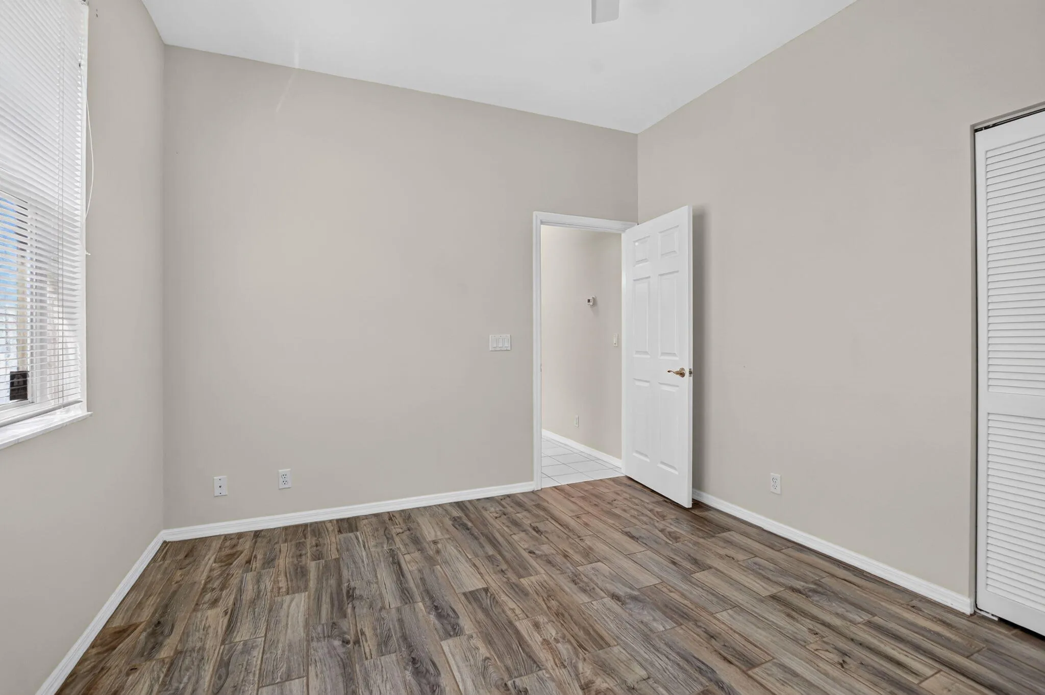 2nd Bedroom