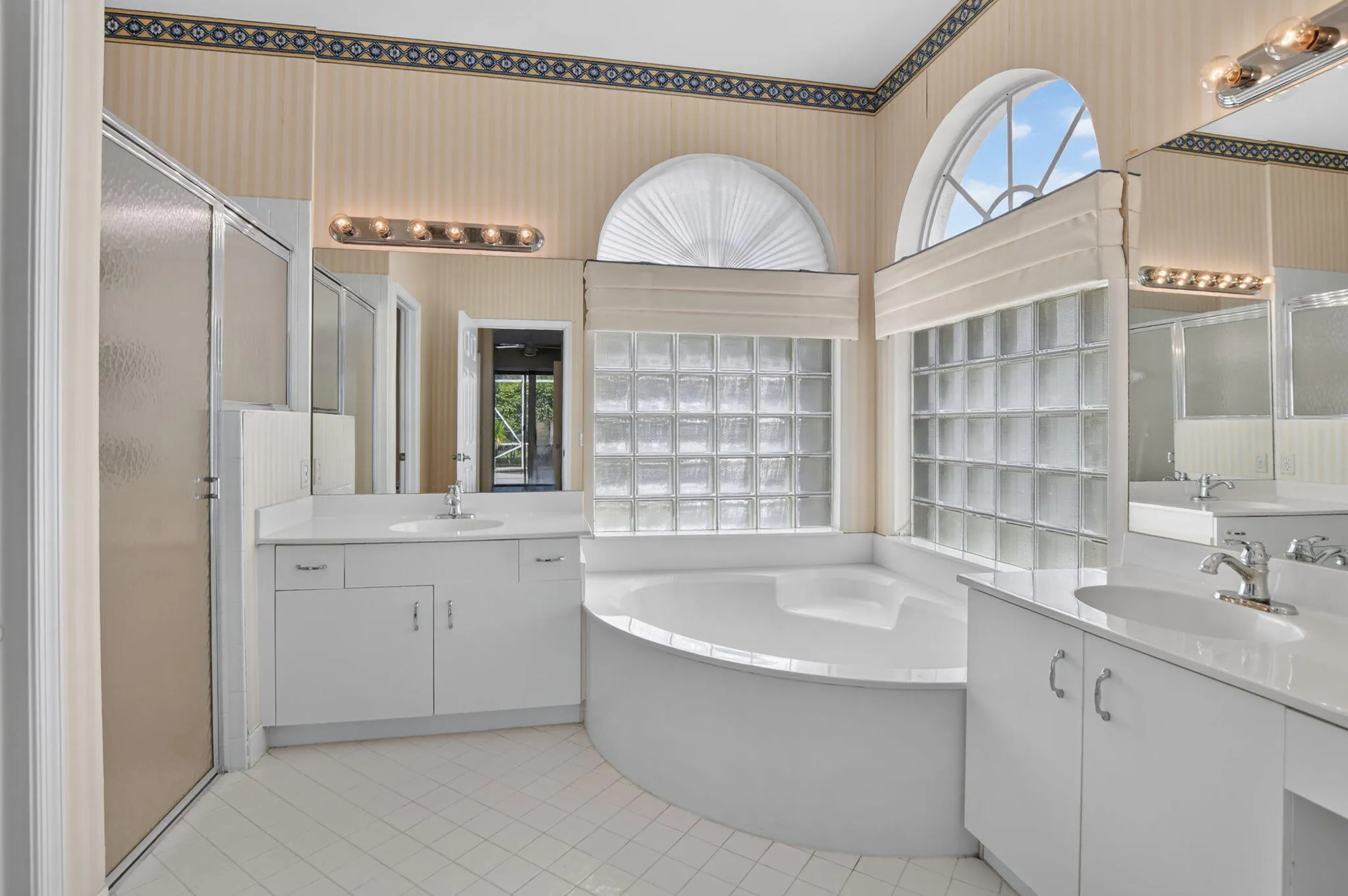 Owners Bathroom