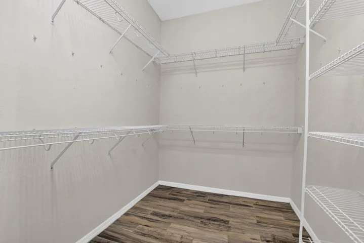 Walk in Closet