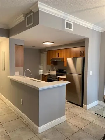 6020 W Sample Rd # 105 Coral Springs Kit