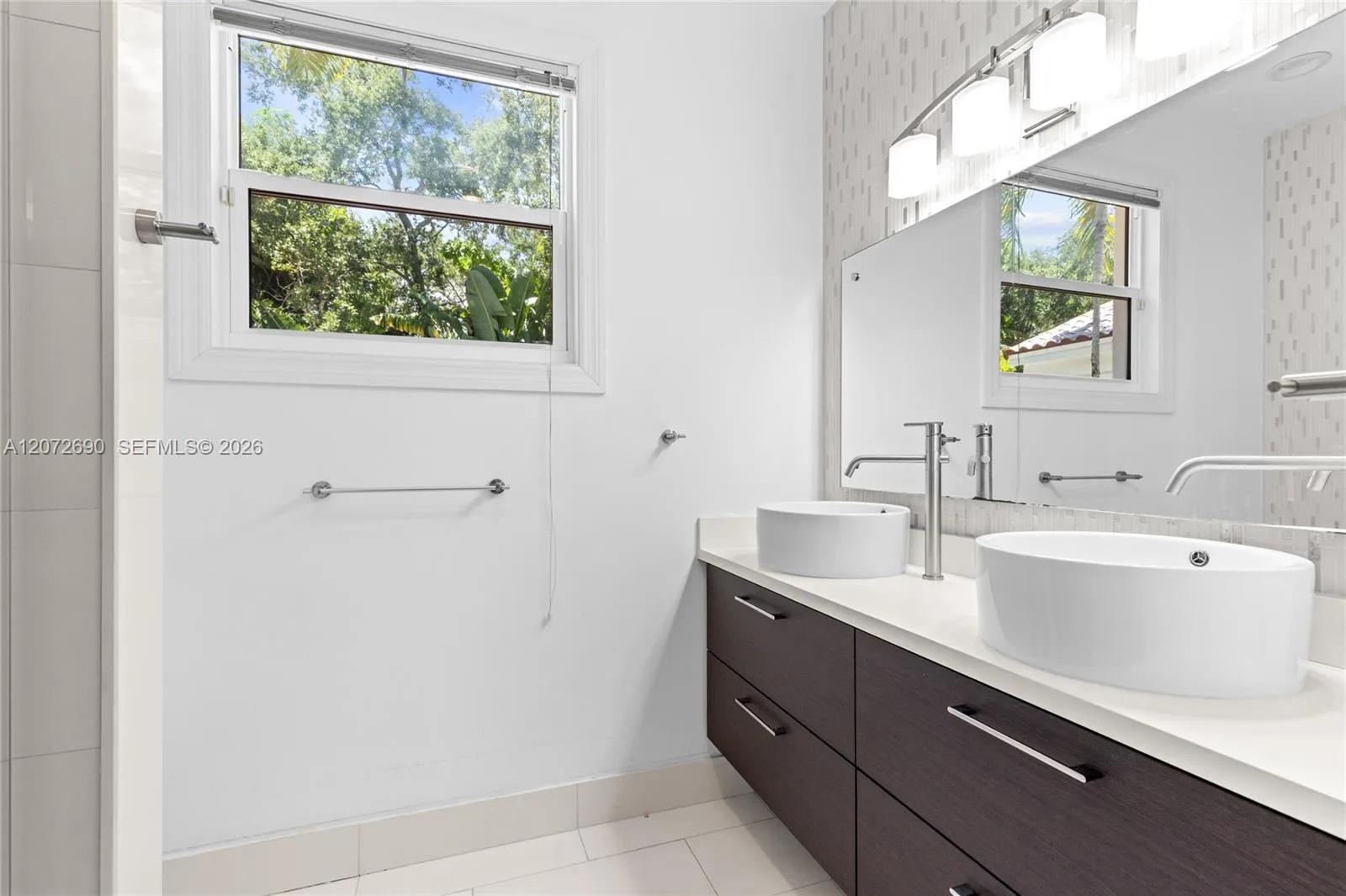 Property photo 64