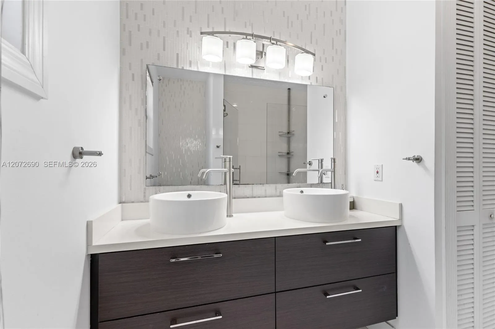Property photo 52