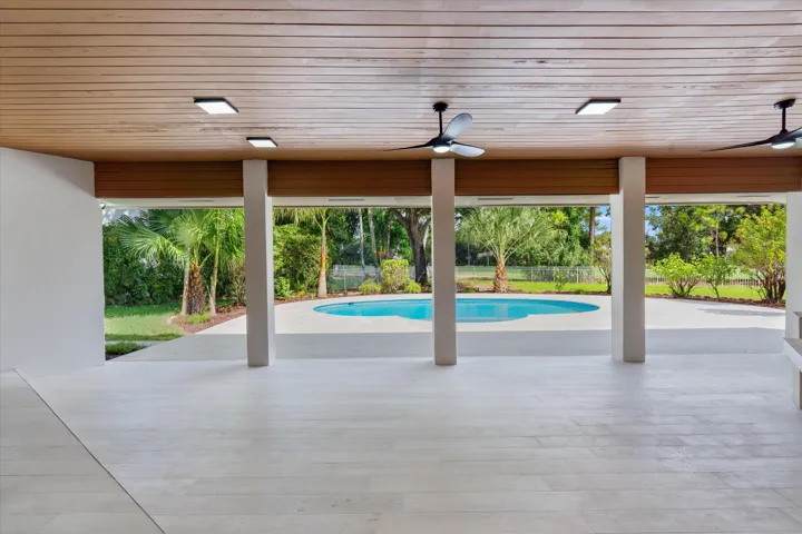 Expansive Covered Outdoor Living