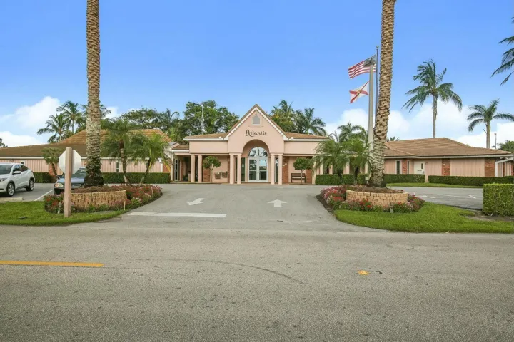 City Hall - City of Atlantis