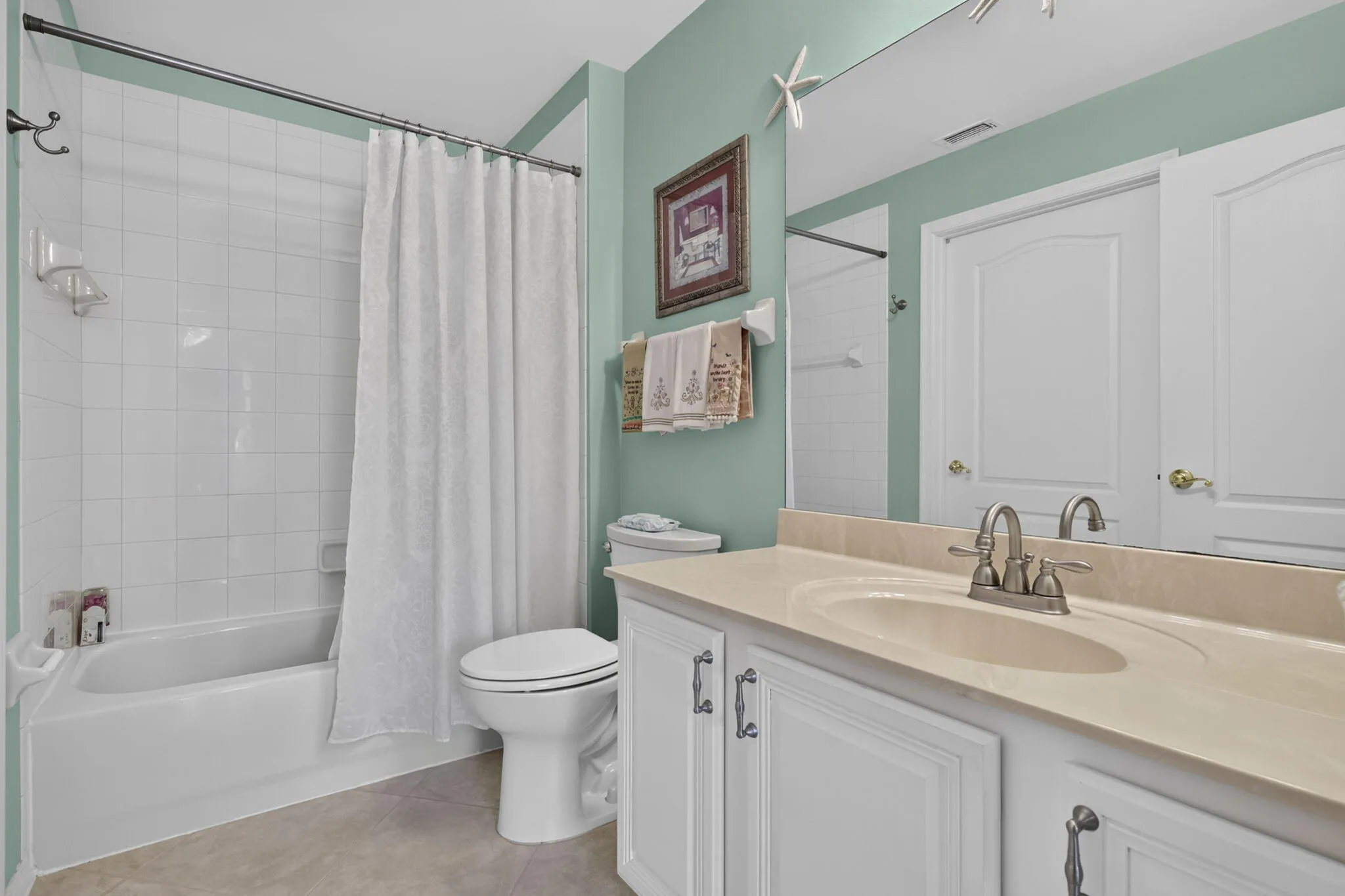 2nd Bathroom