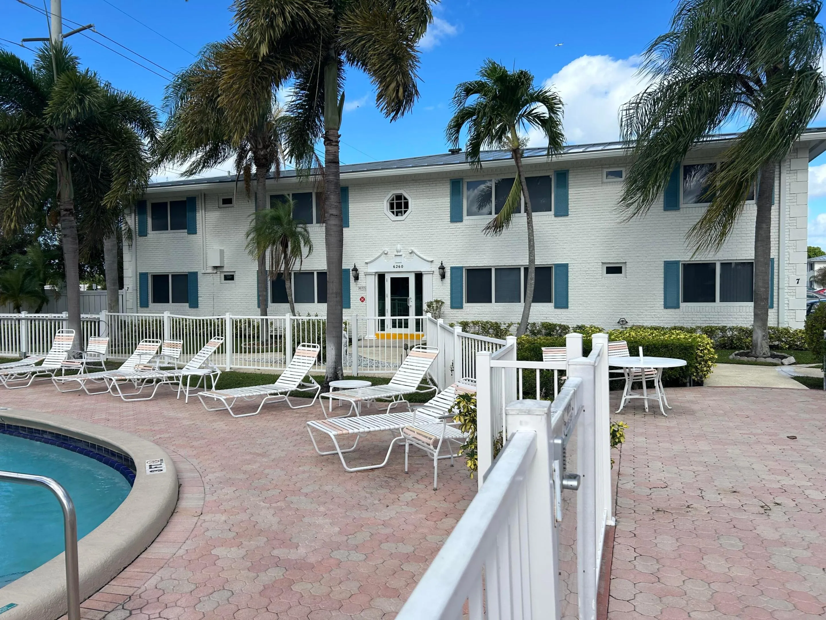Lounge Chairs
