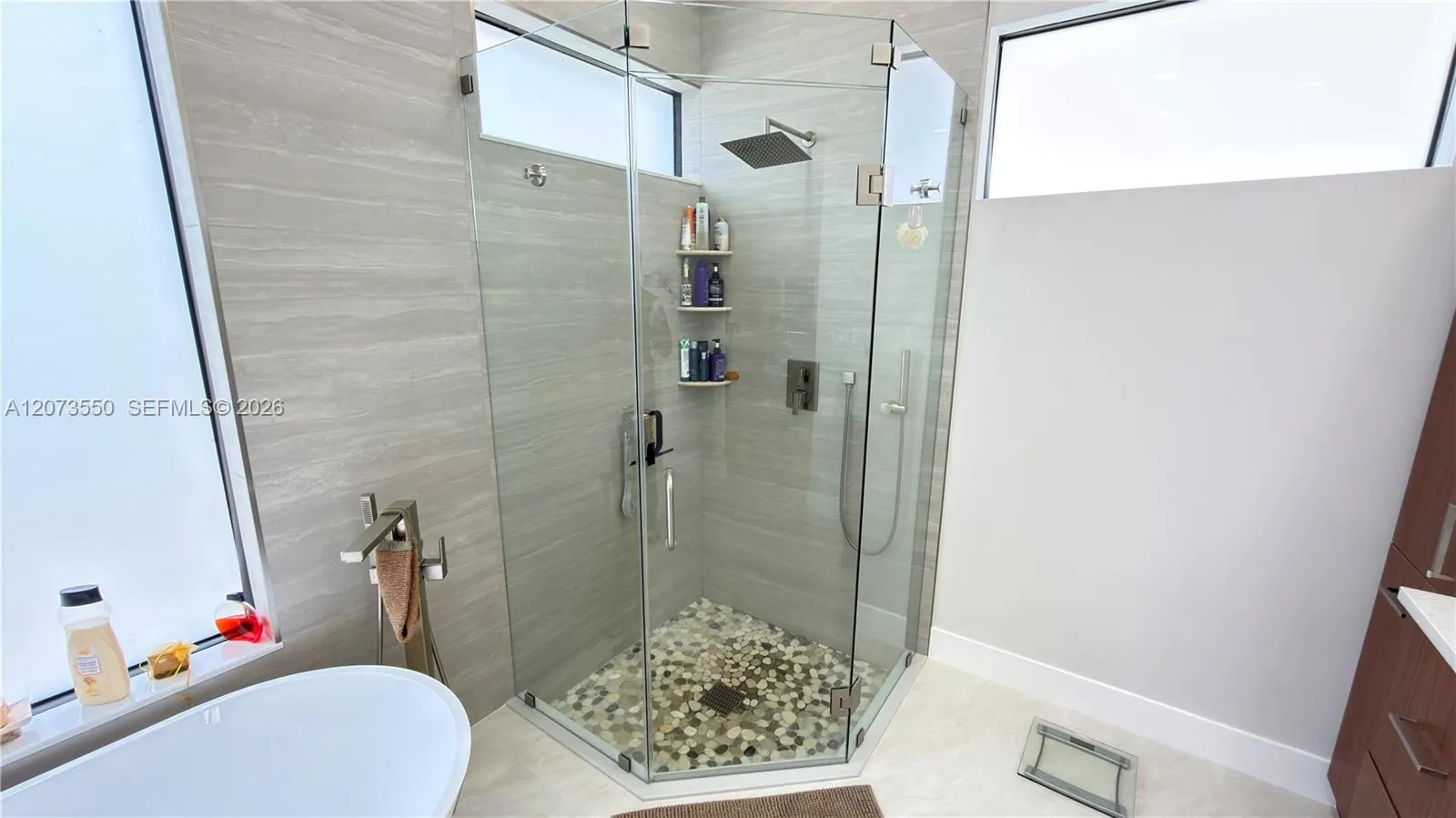 Property photo 72