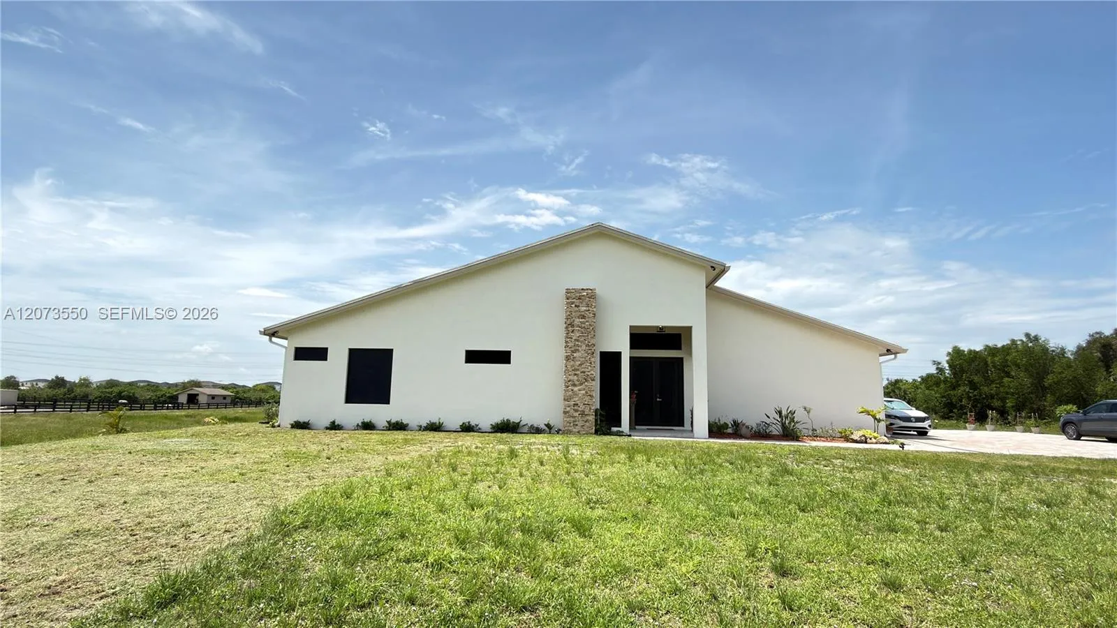 Property photo 94