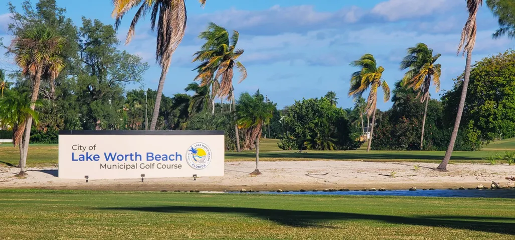 Lake Worth Beach Golf Course sign
