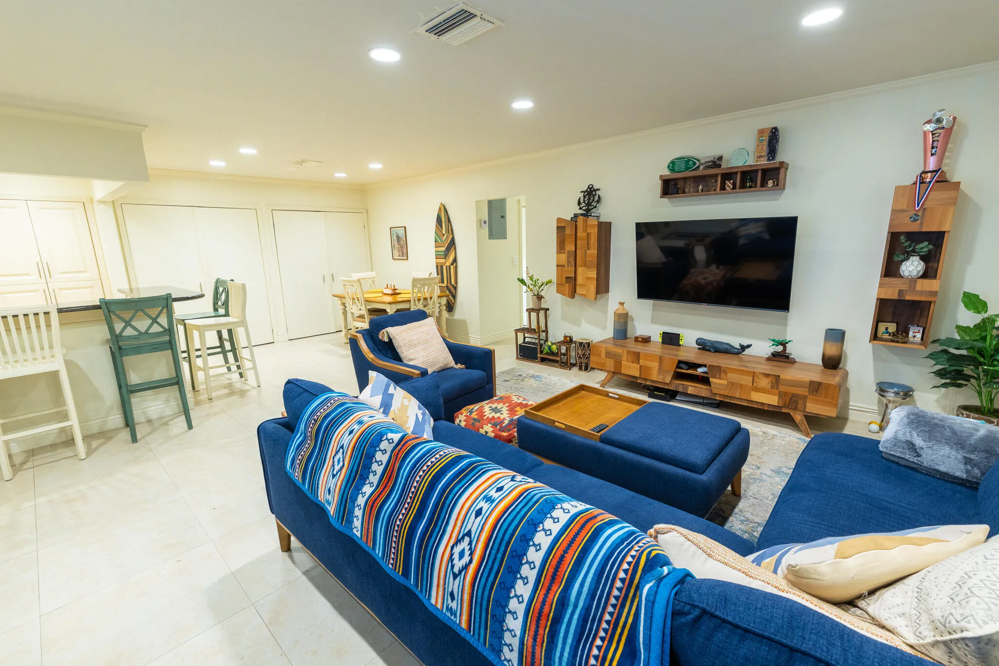 Living Room/Dining Room