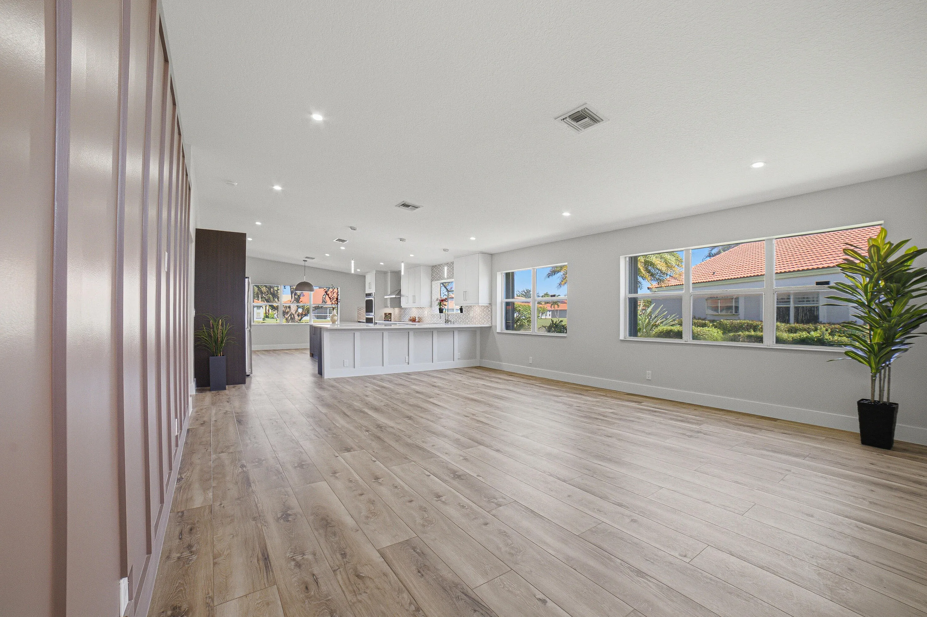 LivingroomfacingKitchen