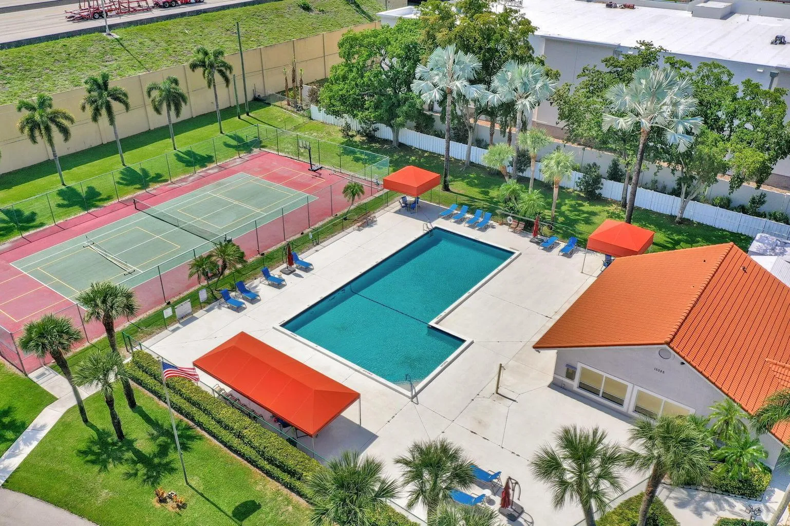 Pool:Tennis:Pickleball
