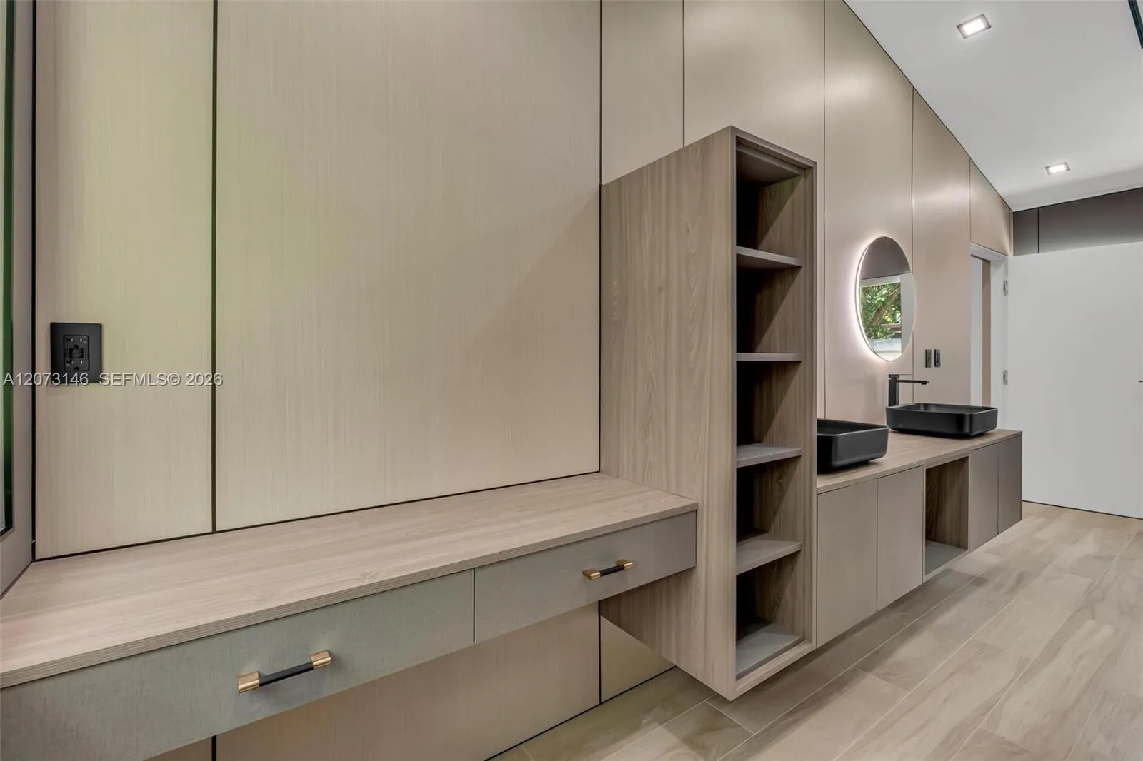Property photo 63