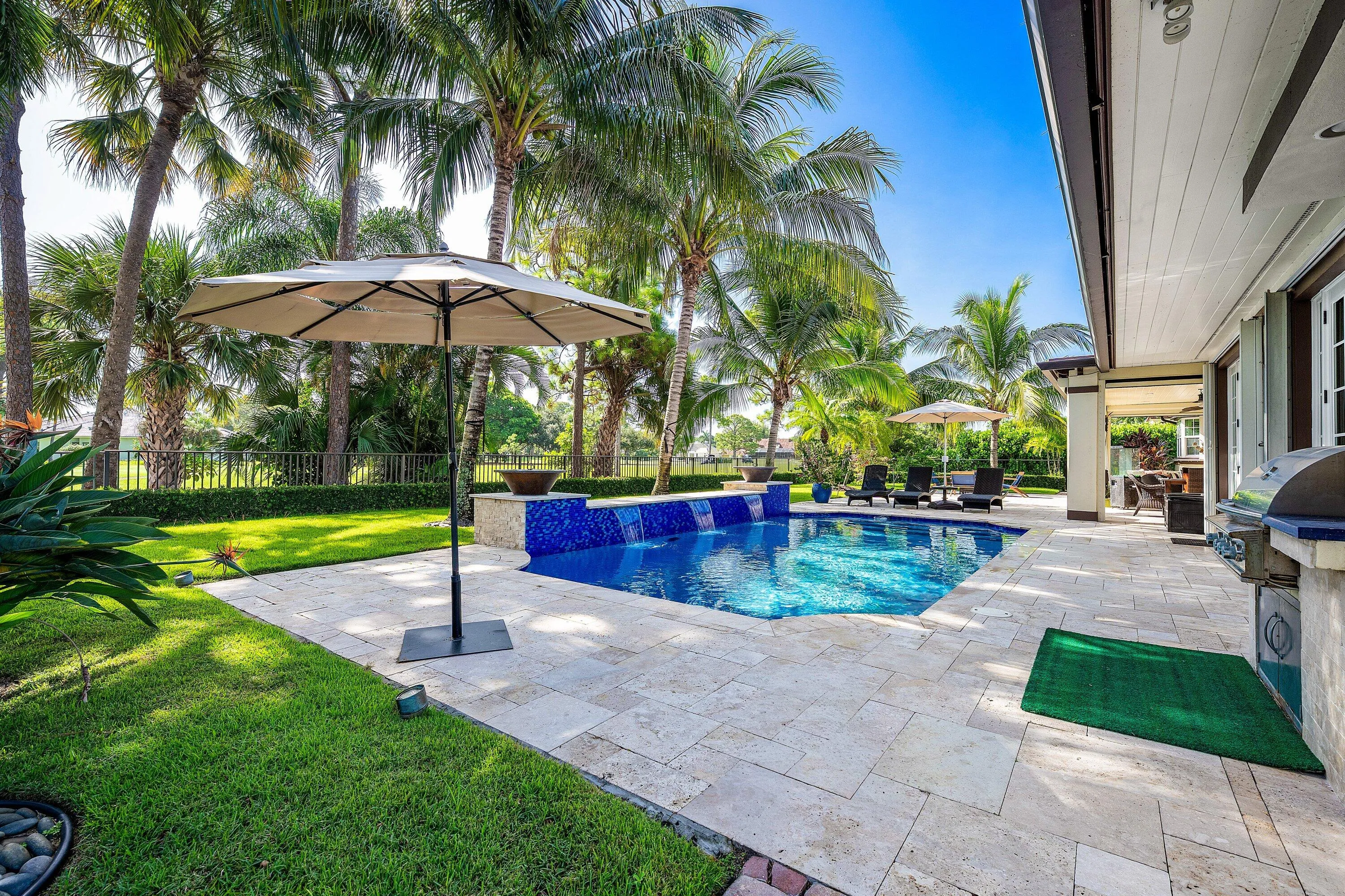 055-586NorthCountryClubDrive-Atlantis-FL