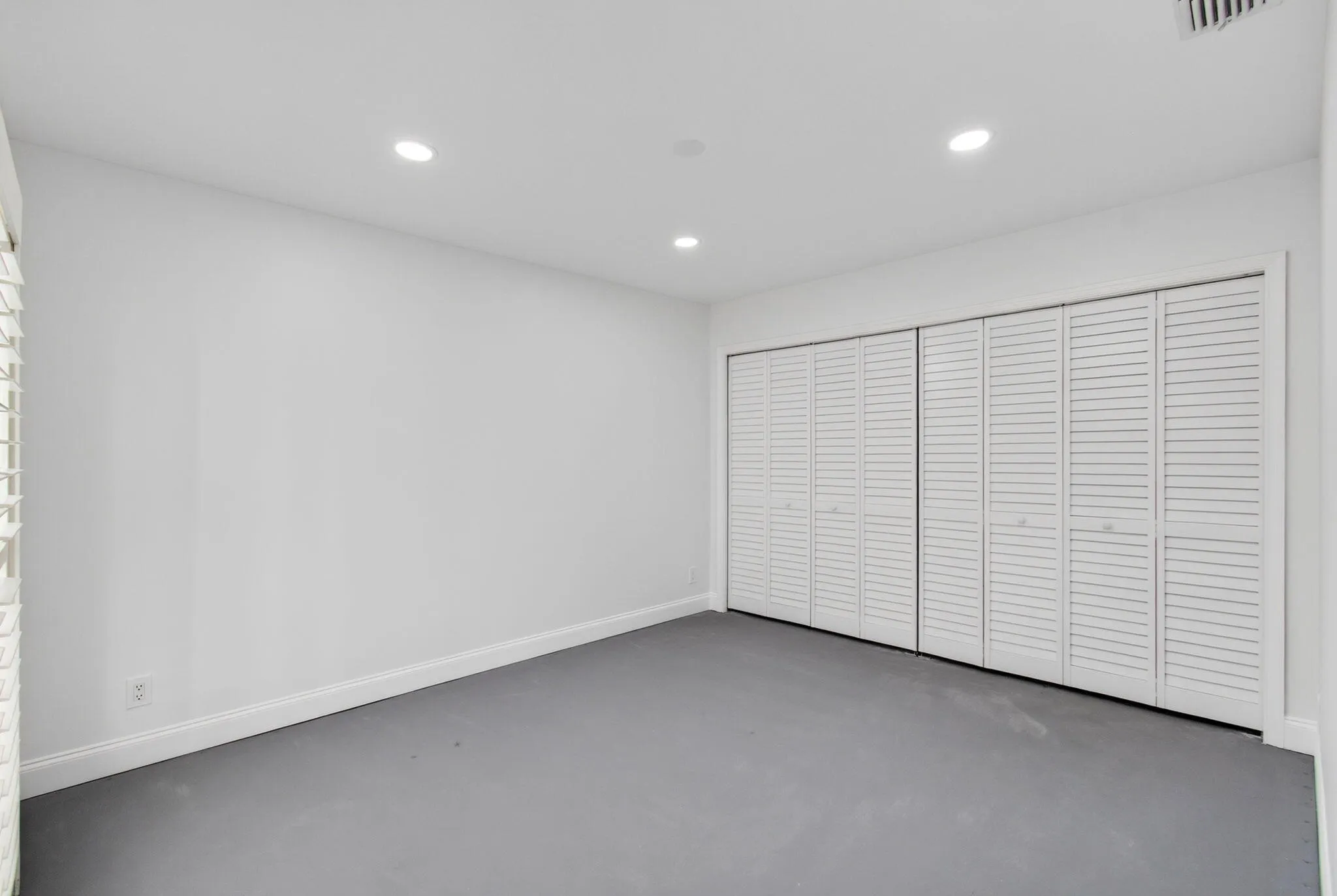with Lots of Closet Space with Professional Organizers
