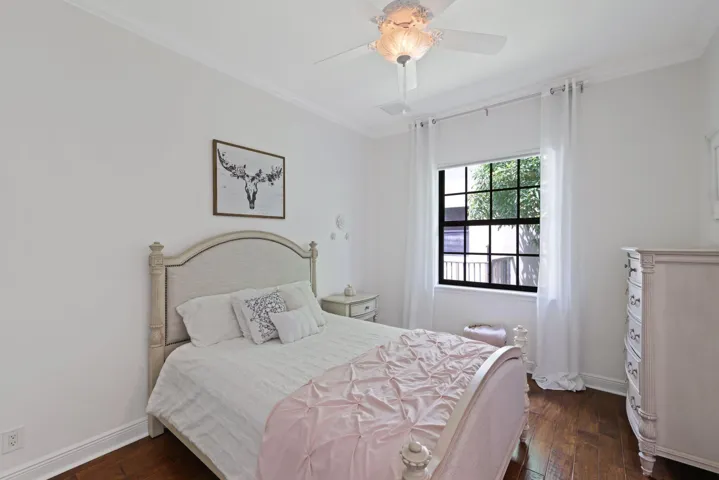 8977 Stone Pier Drive - 56.jpg-SMALL