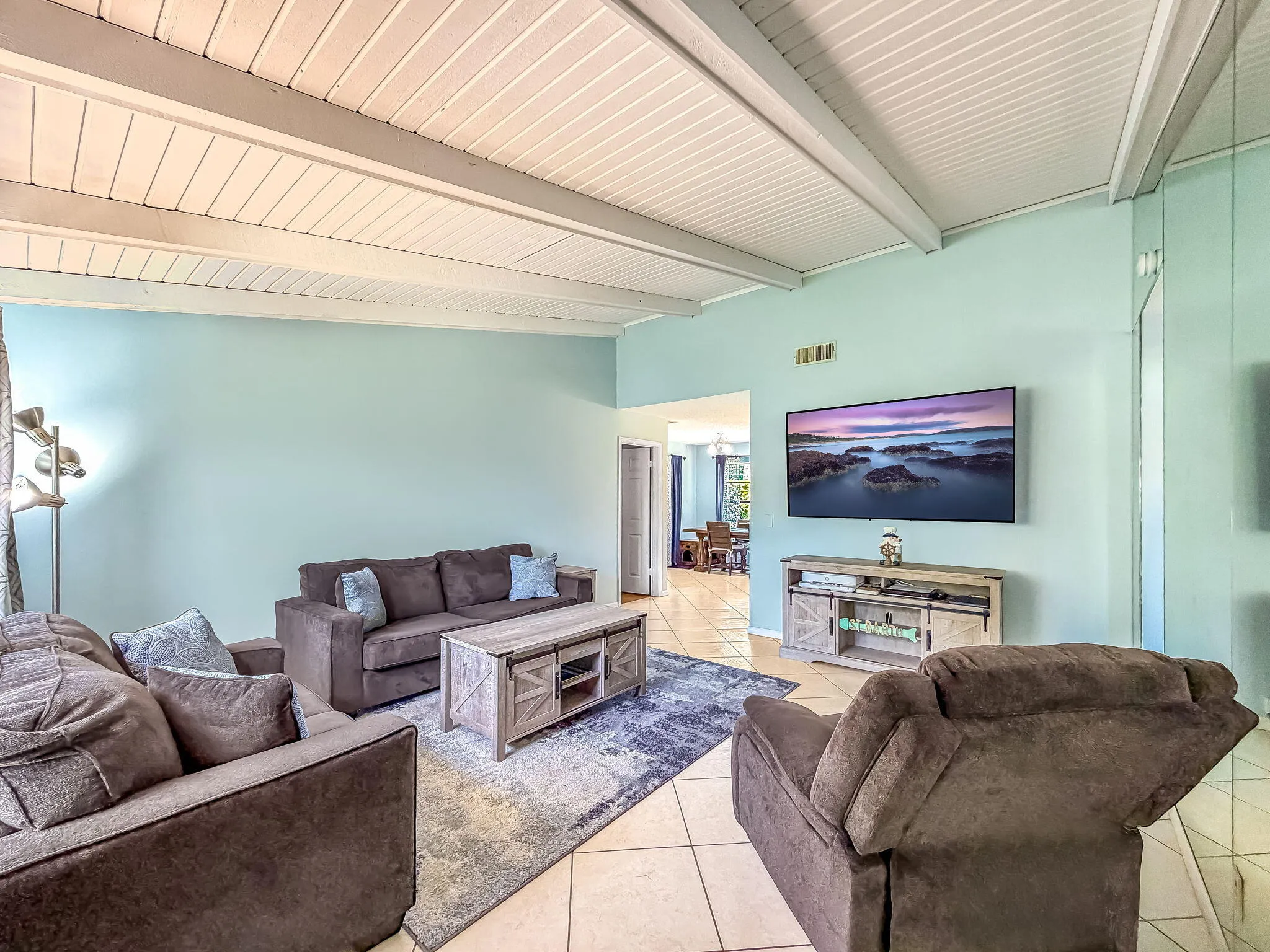 27-web-or-mls-JOY_052665