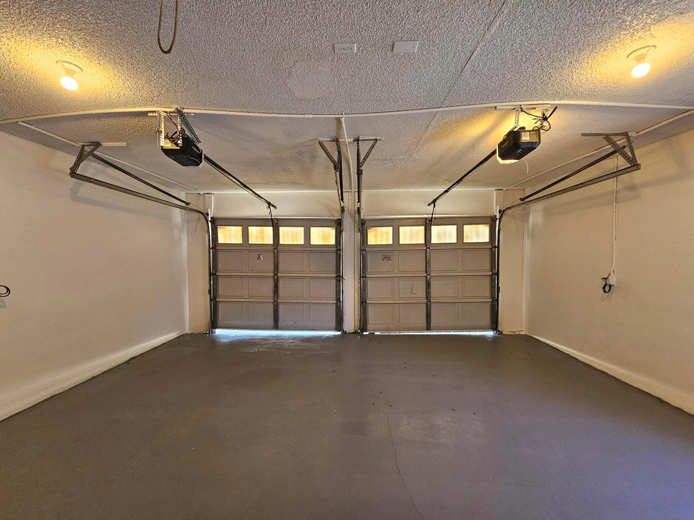 Garage (2)