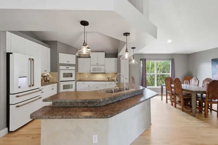 16_14. kitchen
