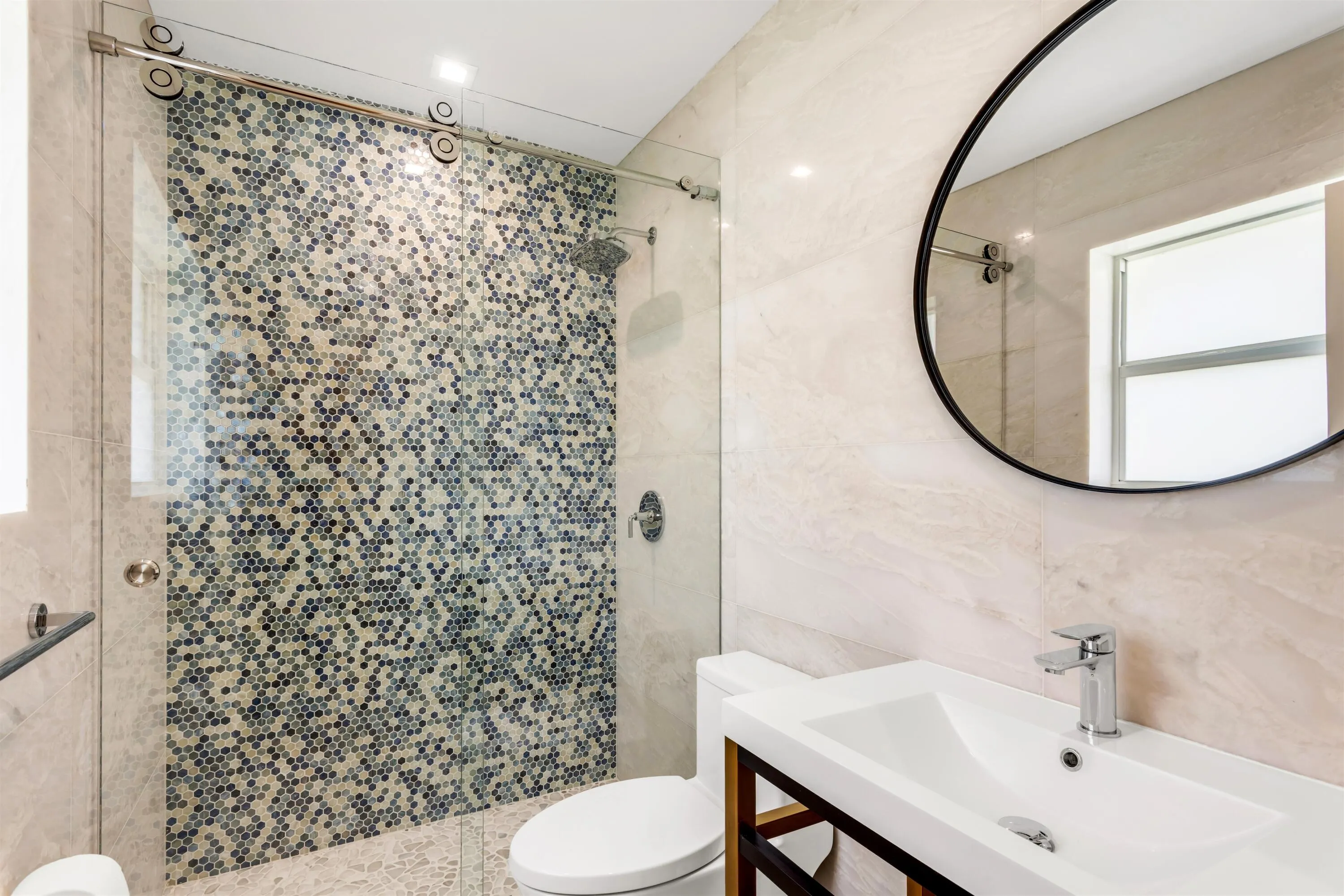 BATHROOM_2