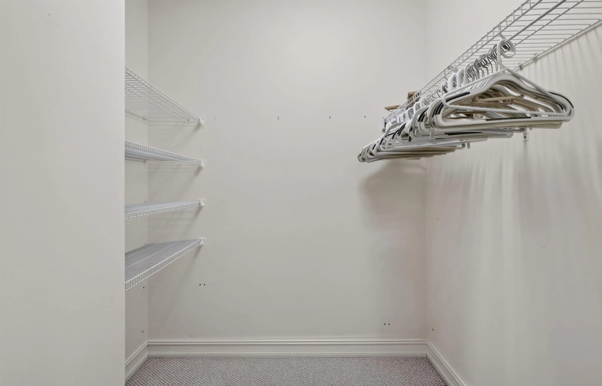 walk in closet