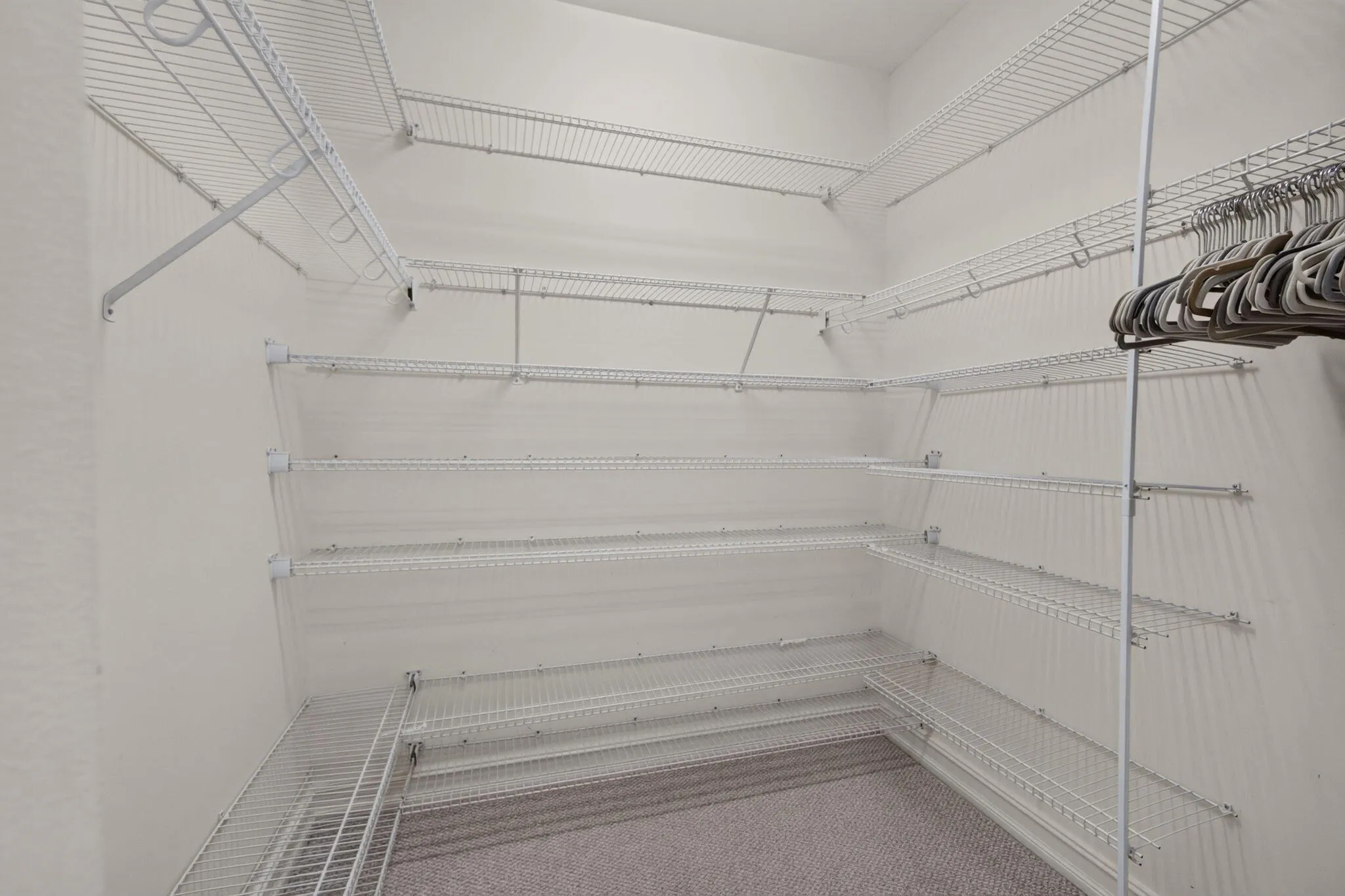 walk in closet
