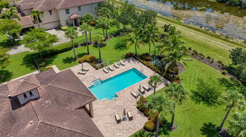 pool & clubhouse for Orchid Reserve