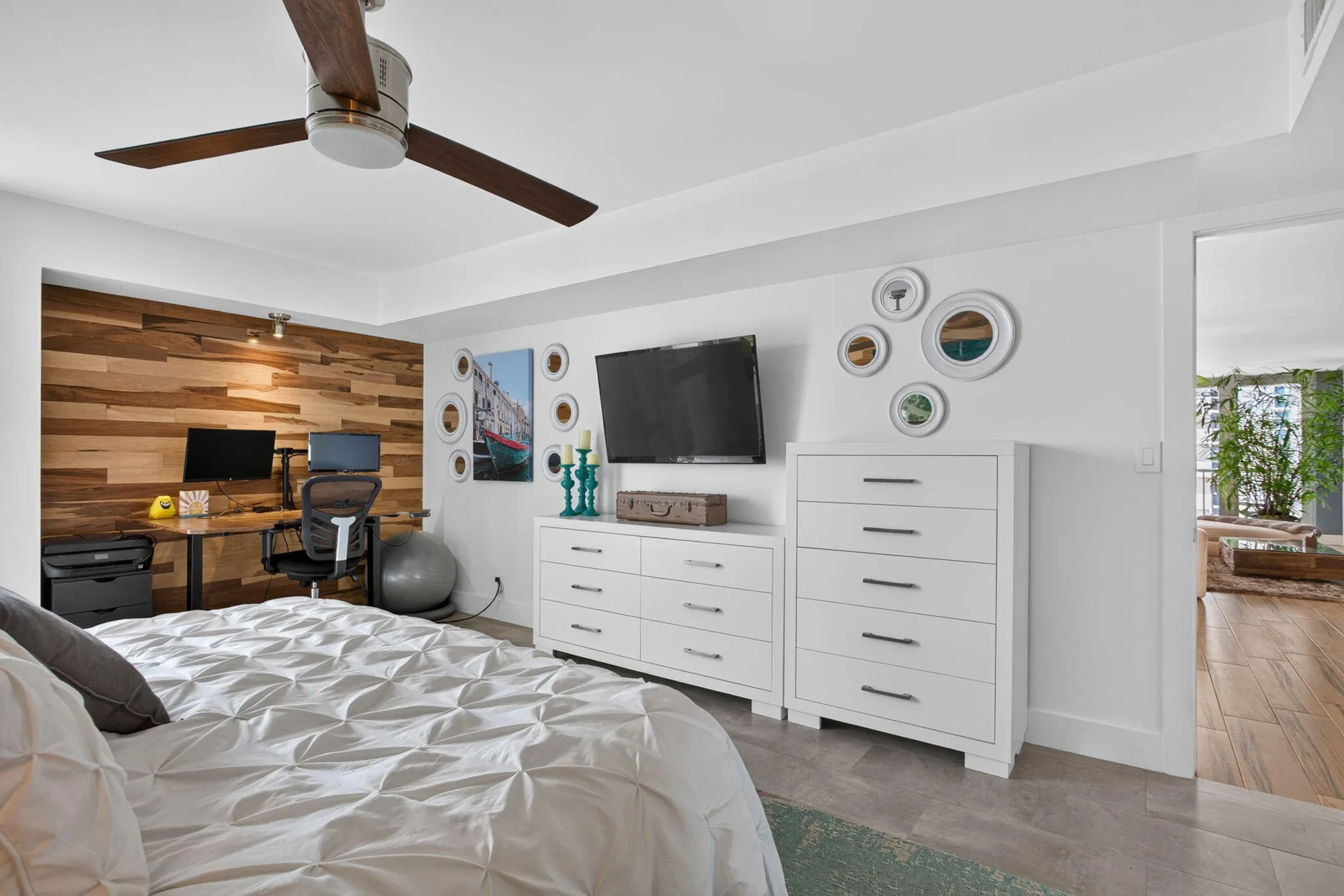43-web-or-mls-1370-0366
