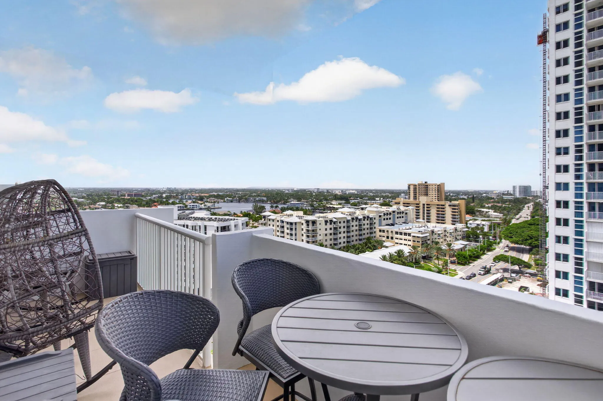 53-web-or-mls-1370-0417