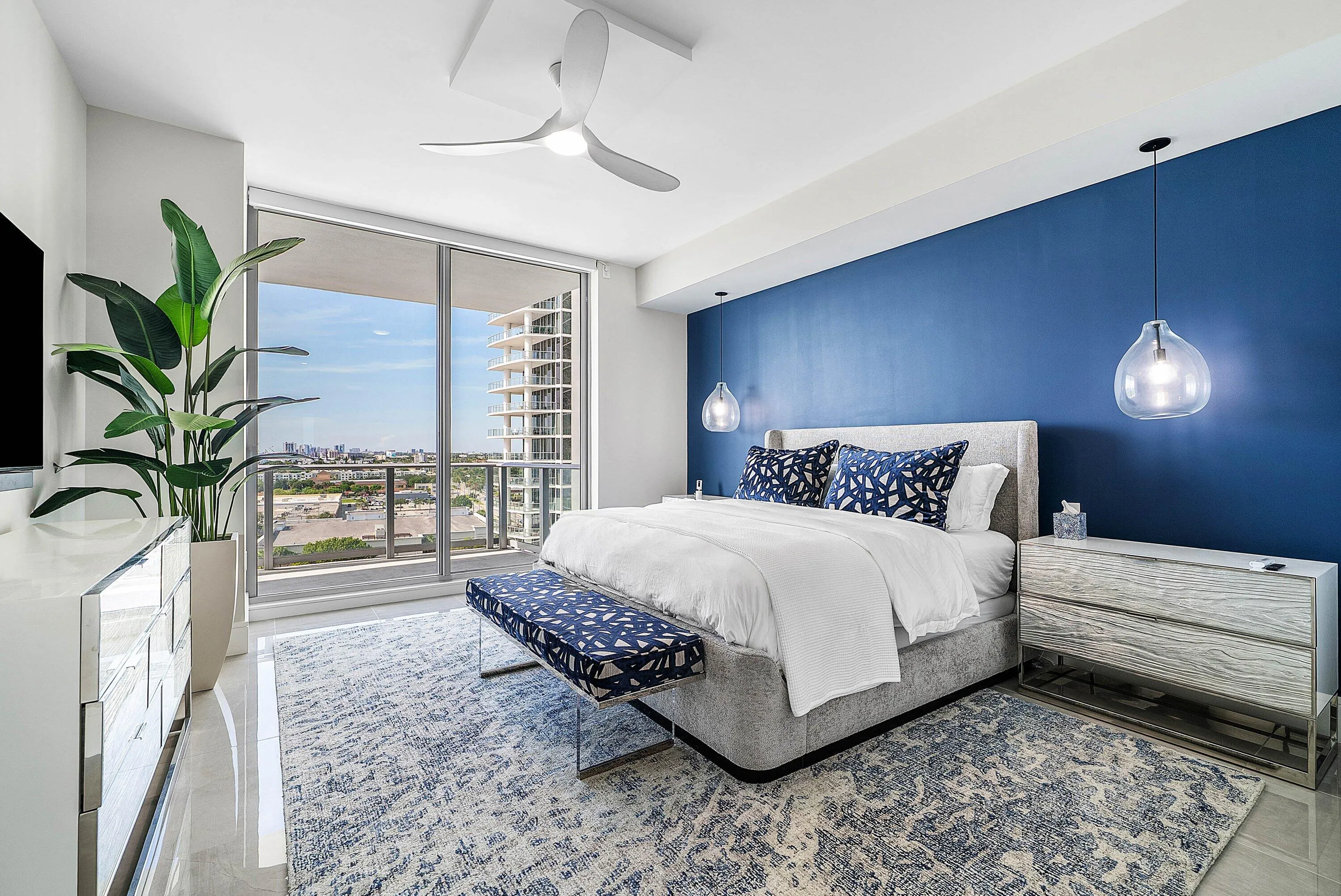 020-220LakeShoreDrive-1107-LakePark-FL-3