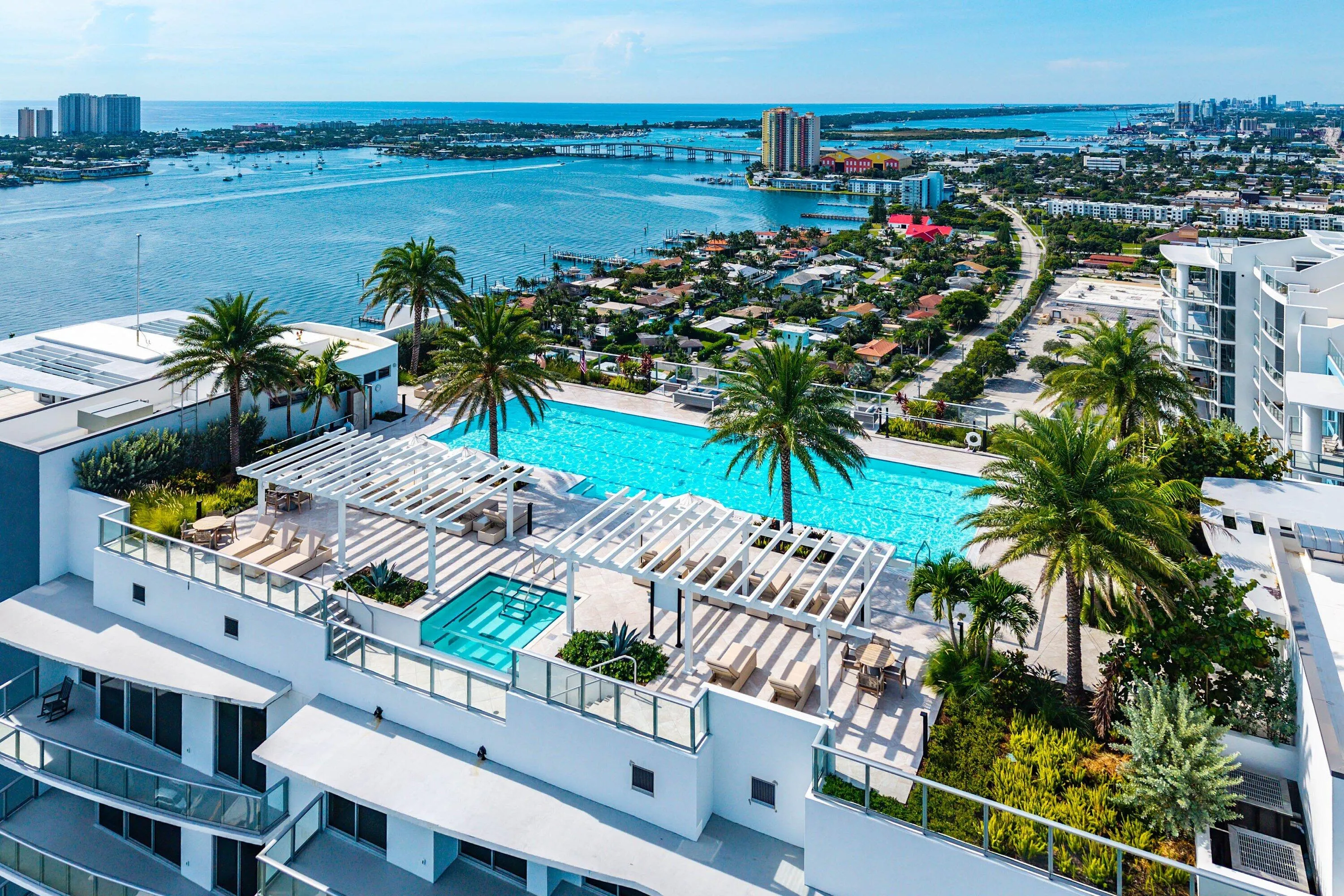 045-220LakeShoreDrive-1107-LakePark-FL-3