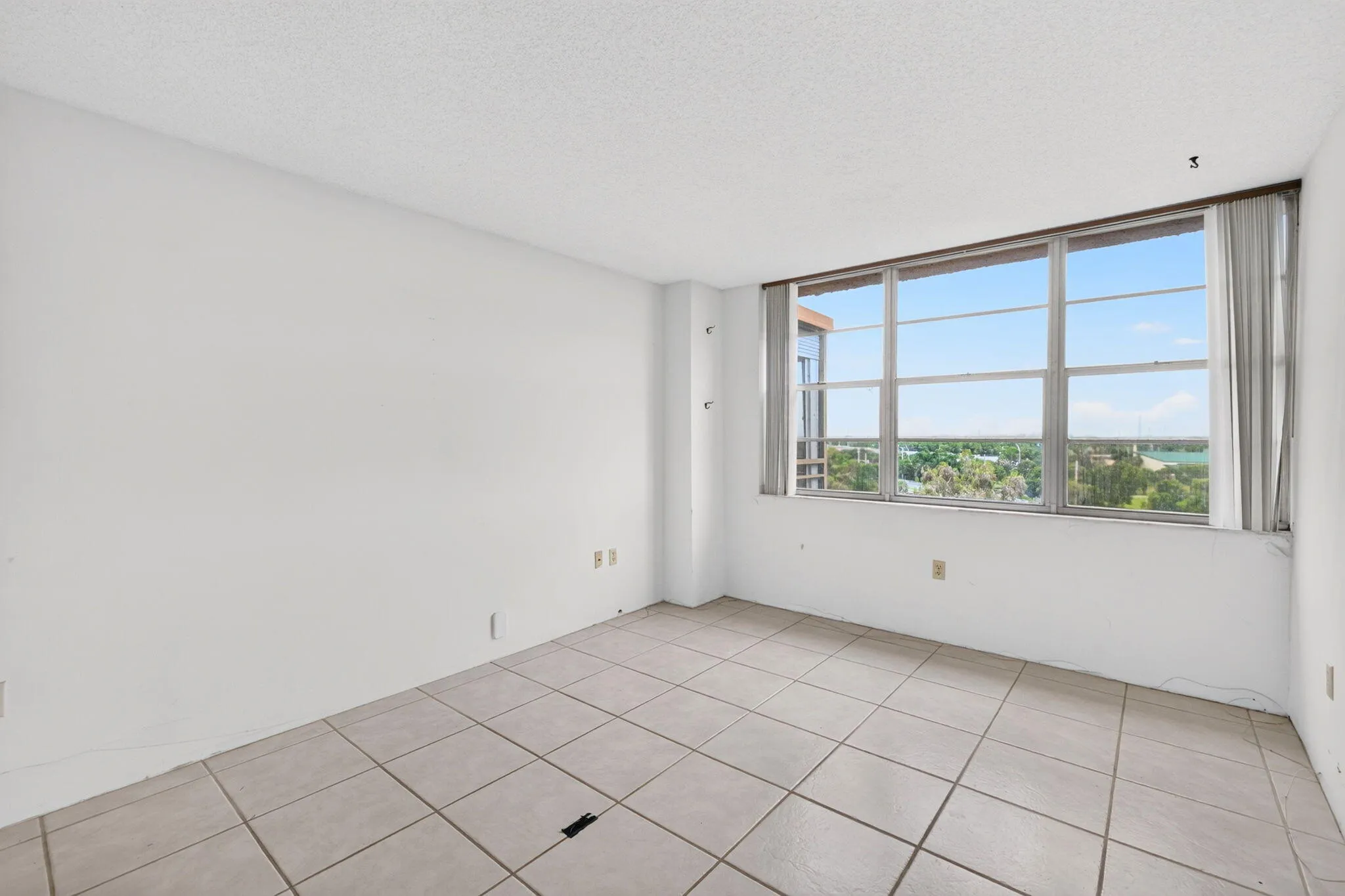 27-web-or-mls-a699A9727