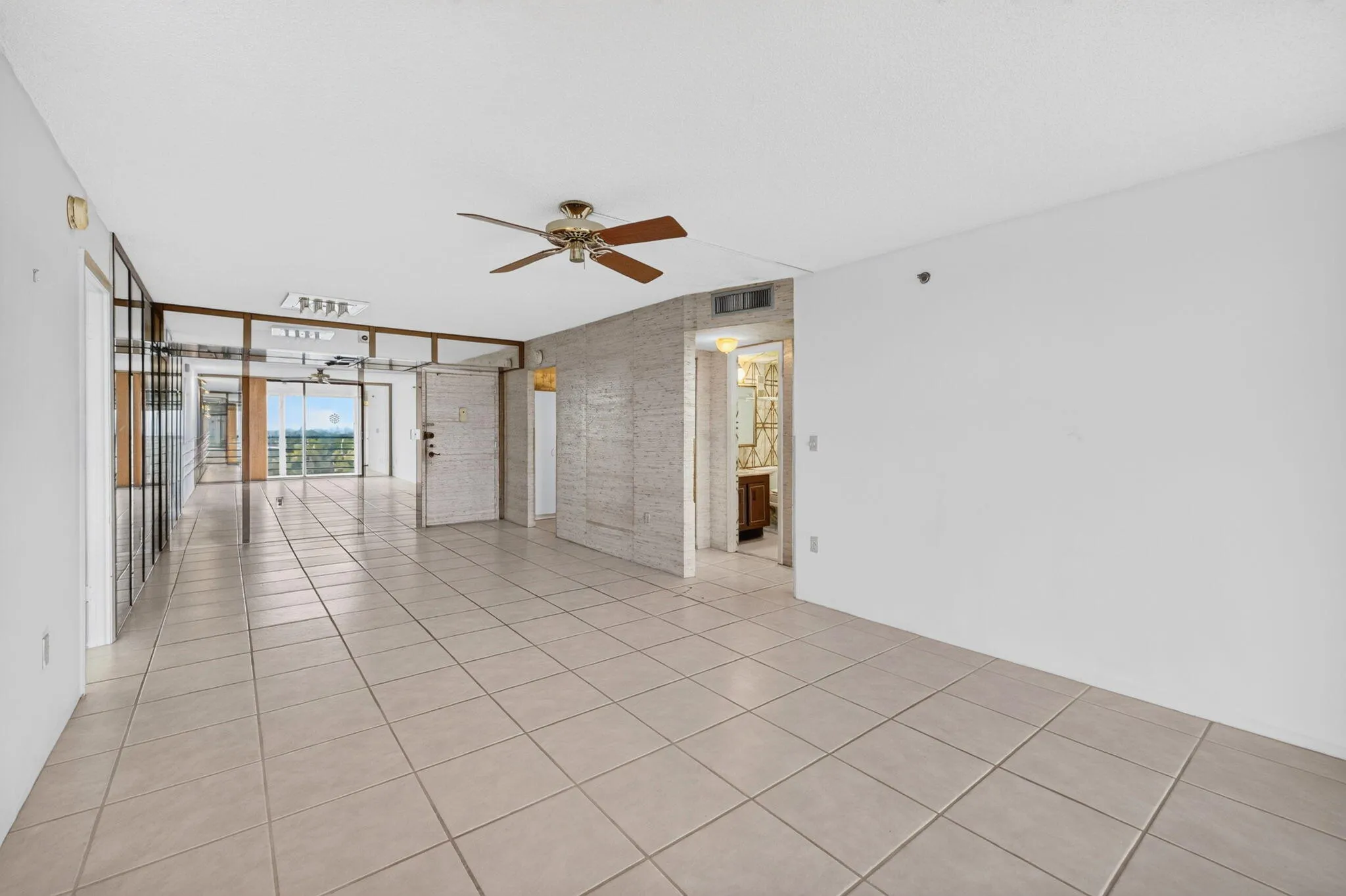 18-web-or-mls-a699A9733