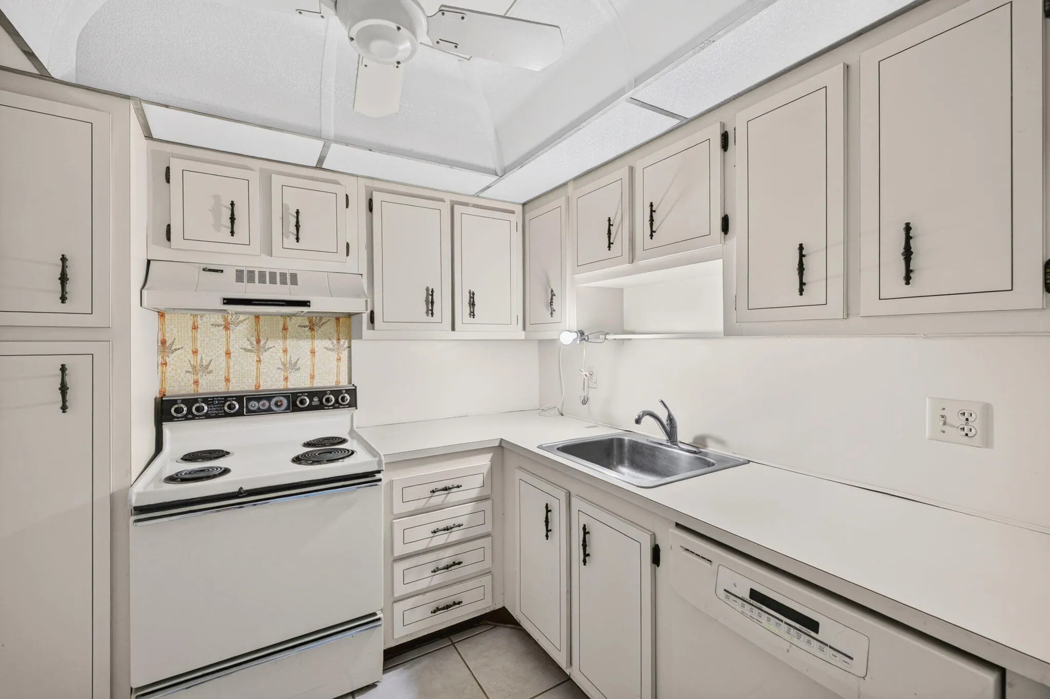 23-web-or-mls-a699A9757